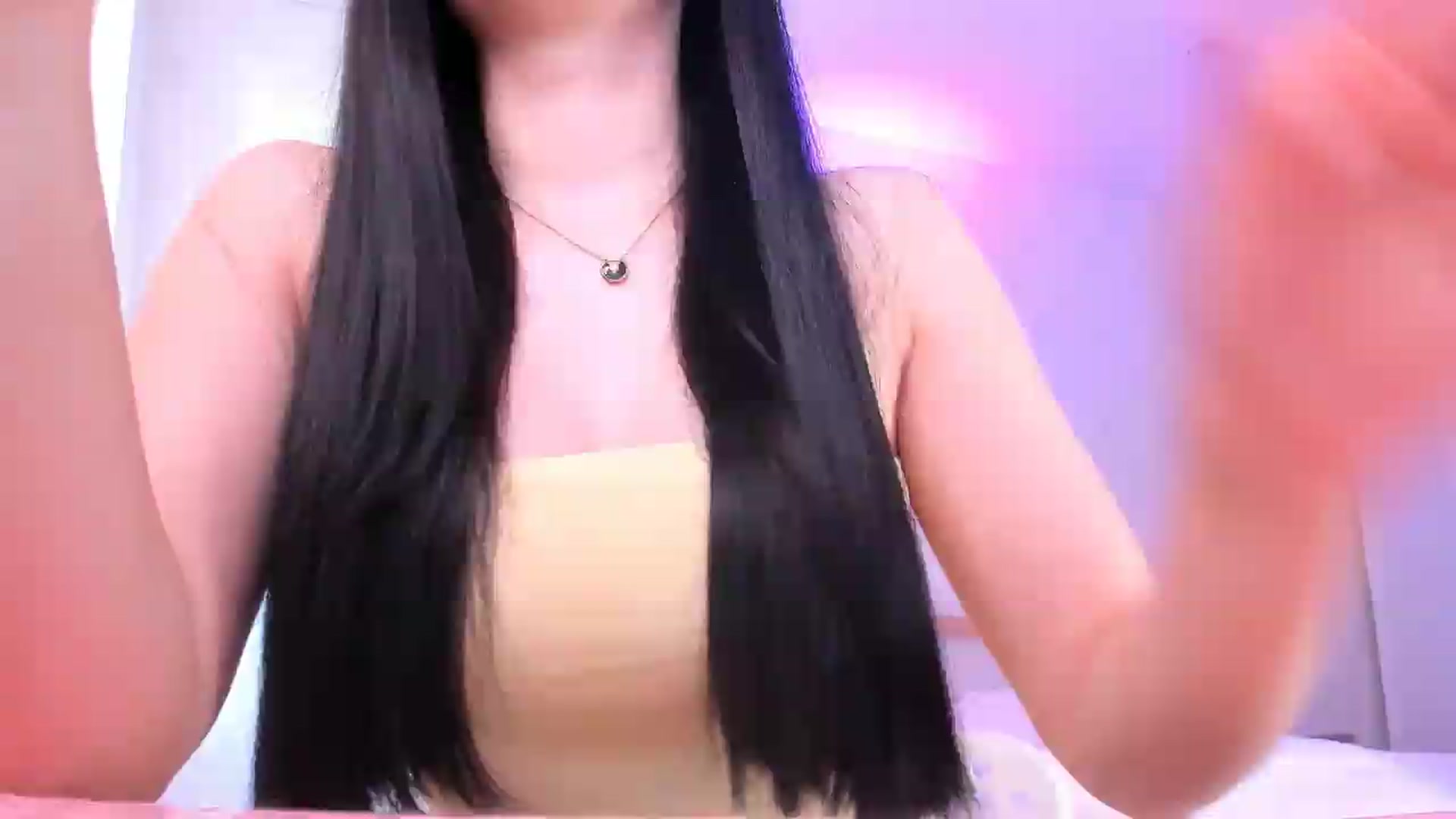 Gallery image thumbnail from Karlee_Grey_'s myfreecams stream on, 08/18/2026, 07:29 image 18 of 20