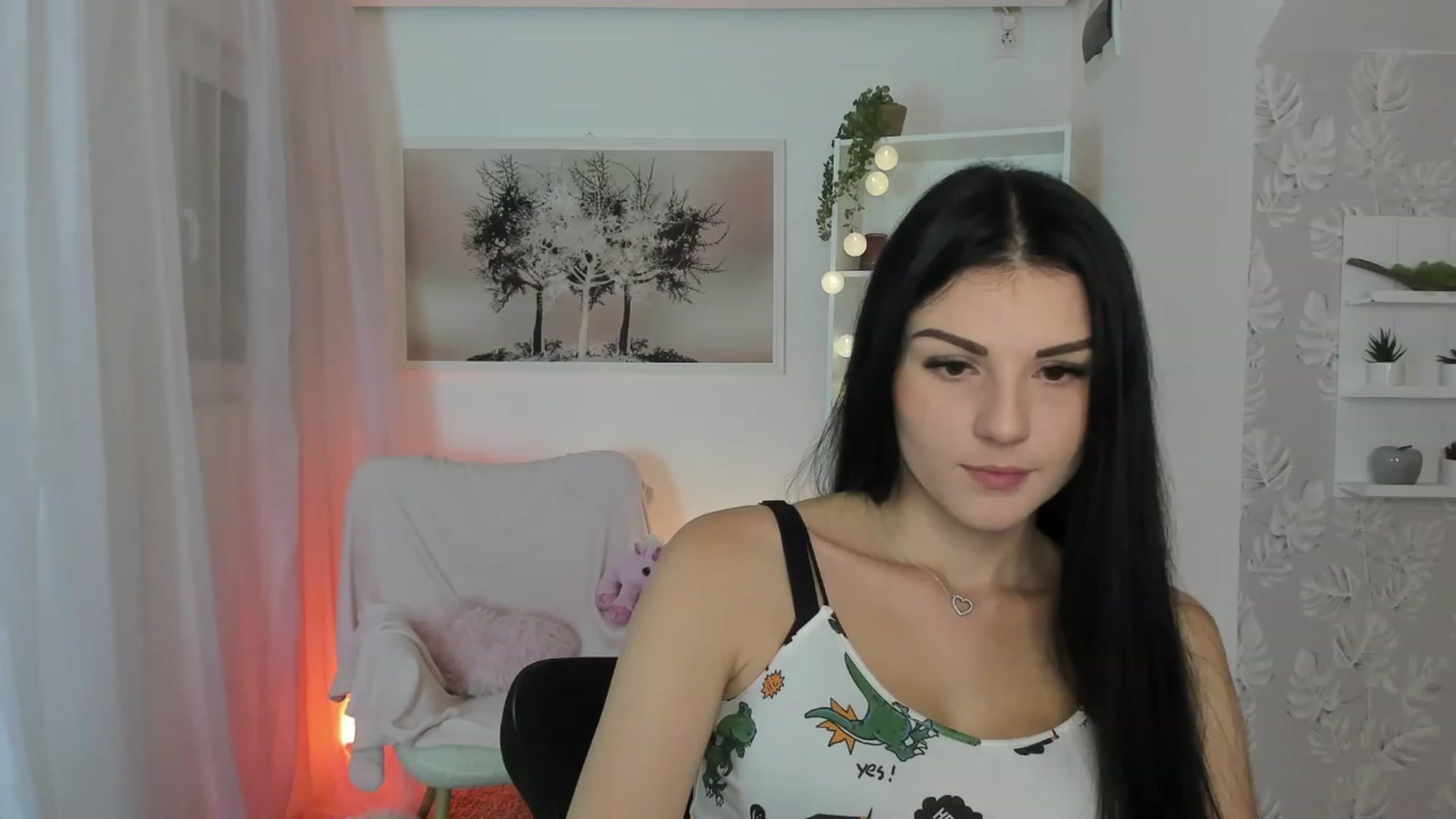 Gallery image thumbnail from Karlee_Grey__'s myfreecams stream on, 09/05/2023, 08:37 image 9 of 20