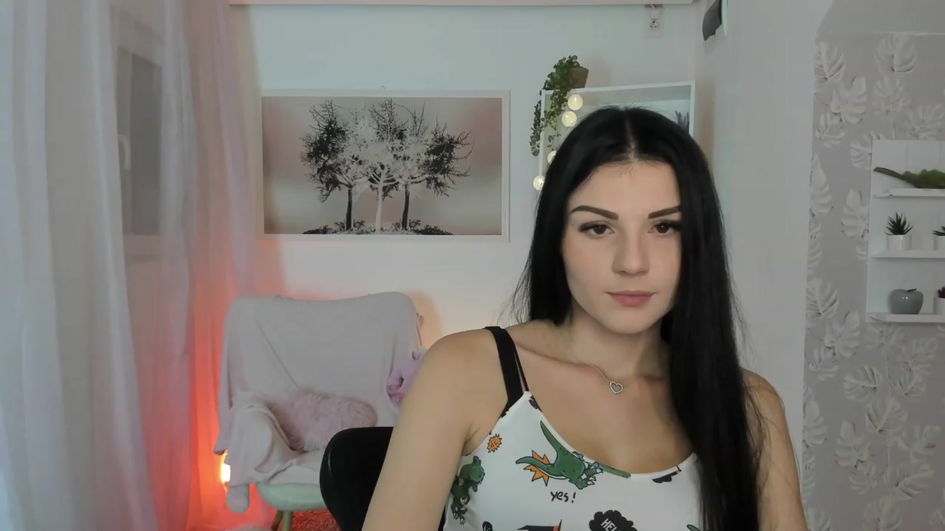 Gallery image thumbnail from Karlee_Grey__'s myfreecams stream on, 09/05/2023, 08:37 image 10 of 20