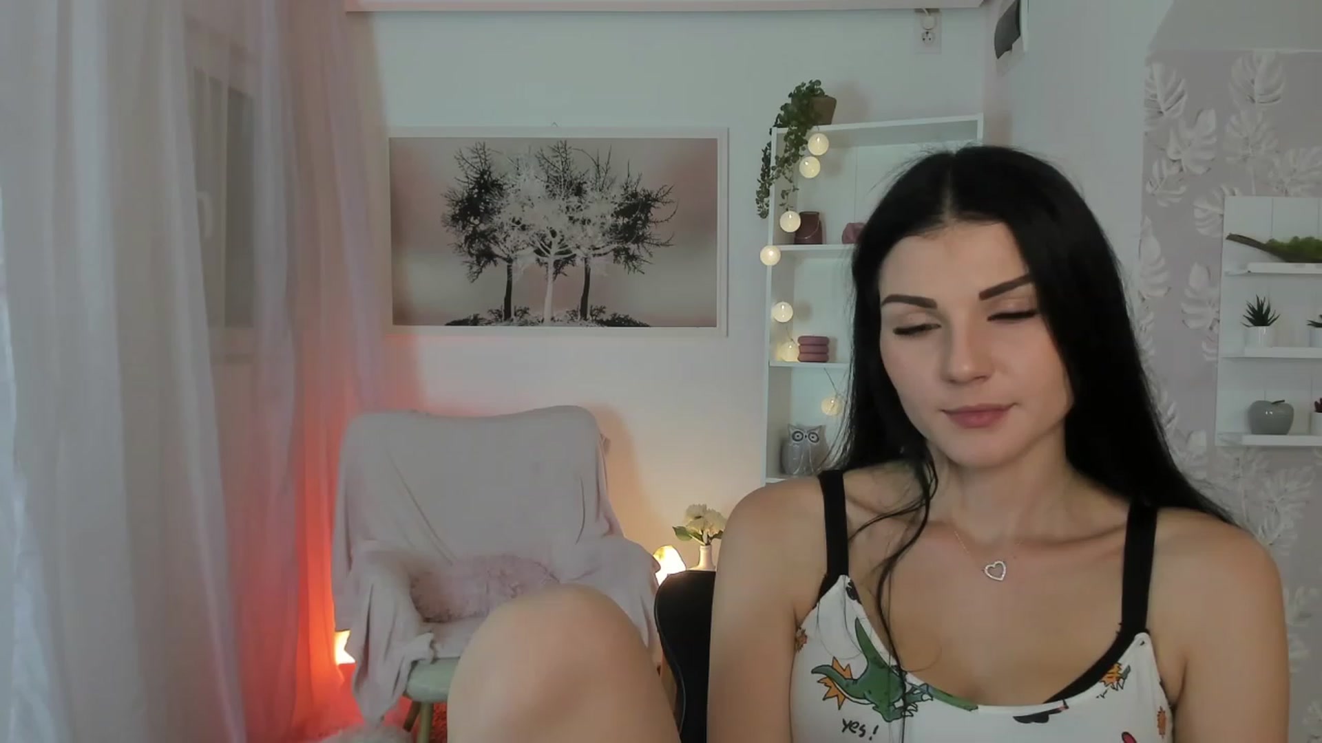 Gallery image thumbnail from Karlee_Grey__'s myfreecams stream on, 09/05/2023, 12:29 image 9 of 20