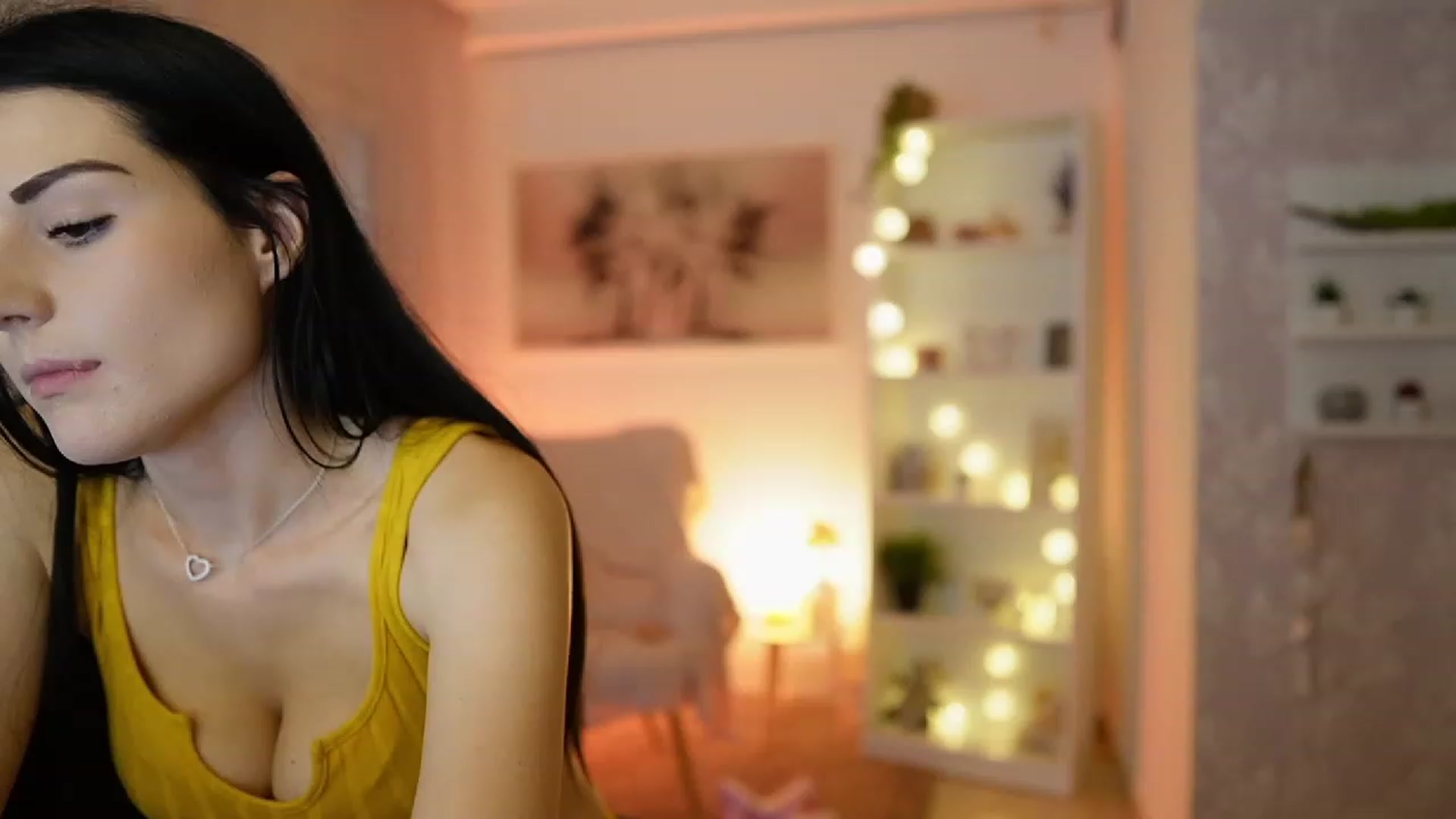 Gallery image thumbnail from Karlee_Grey__'s myfreecams stream on, 09/11/2023, 10:34 image 16 of 20
