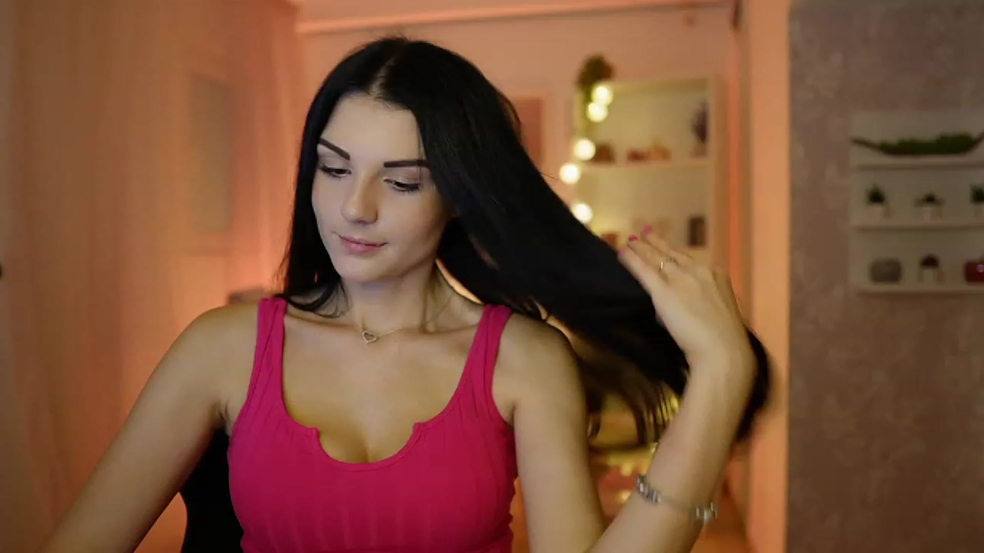 Gallery image thumbnail from Karlee_Grey__'s myfreecams stream on, 09/14/2023, 10:16 image 18 of 20