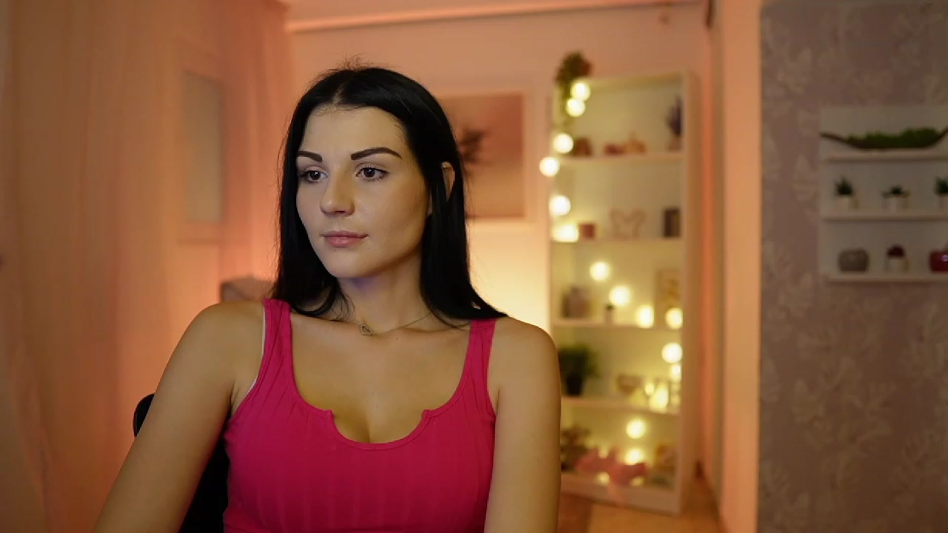 Gallery image thumbnail from Karlee_Grey__'s myfreecams stream on, 09/14/2023, 10:16 image 20 of 20