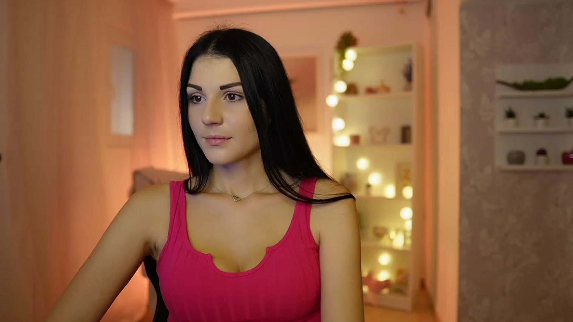 Gallery image thumbnail from Karlee_Grey__'s myfreecams stream on, 09/14/2023, 10:16 image 15 of 20