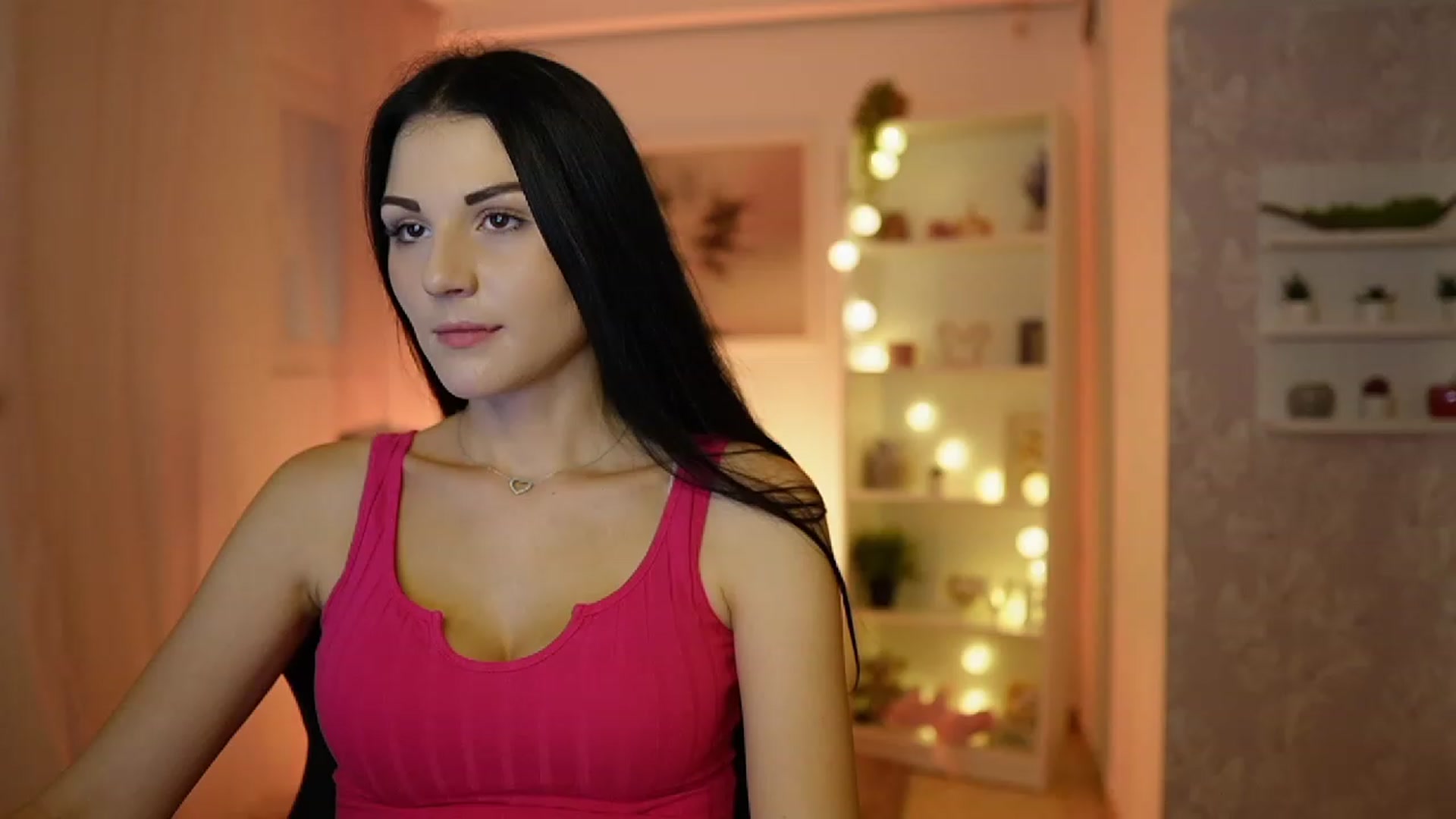 Gallery image thumbnail from Karlee_Grey__'s myfreecams stream on, 09/14/2023, 11:29 image 1 of 20