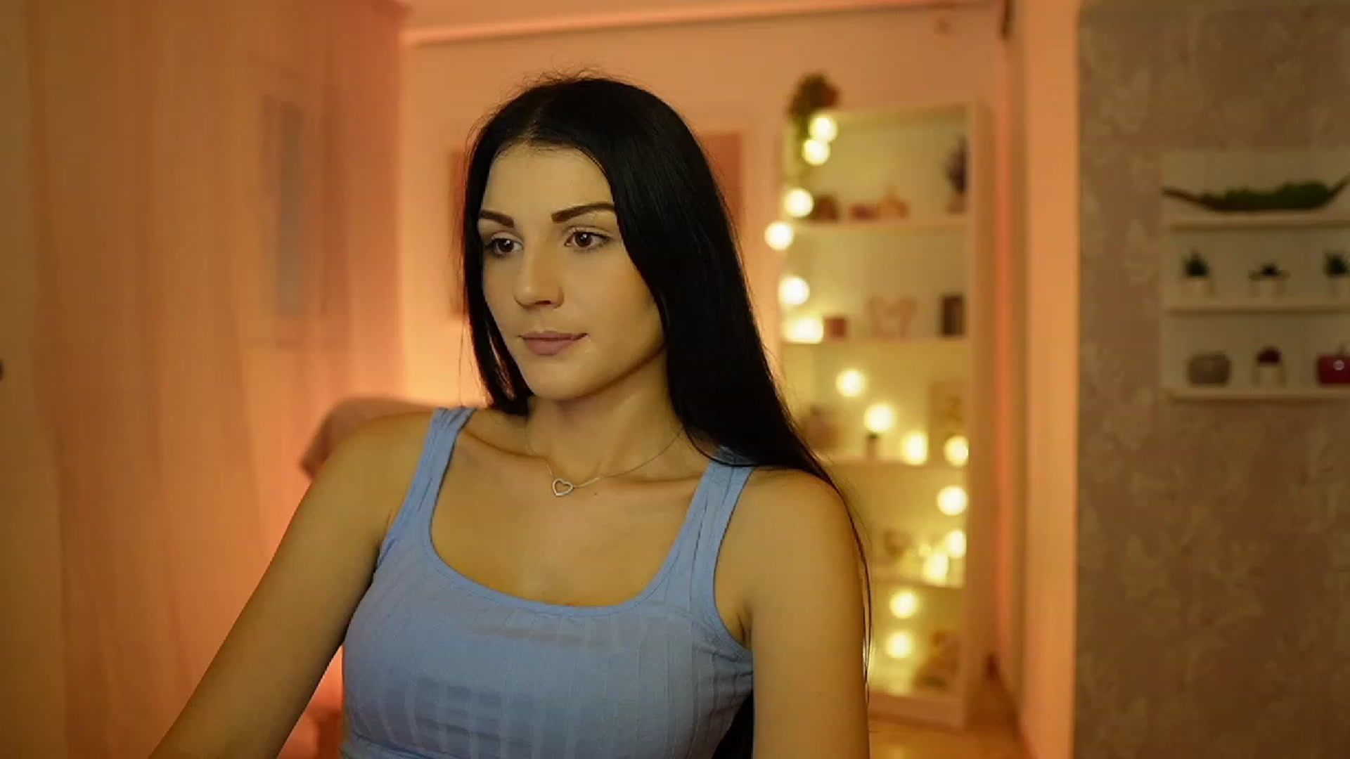 Gallery image thumbnail from Karlee_Grey__'s myfreecams stream on, 09/19/2023, 11:02 image 2 of 20