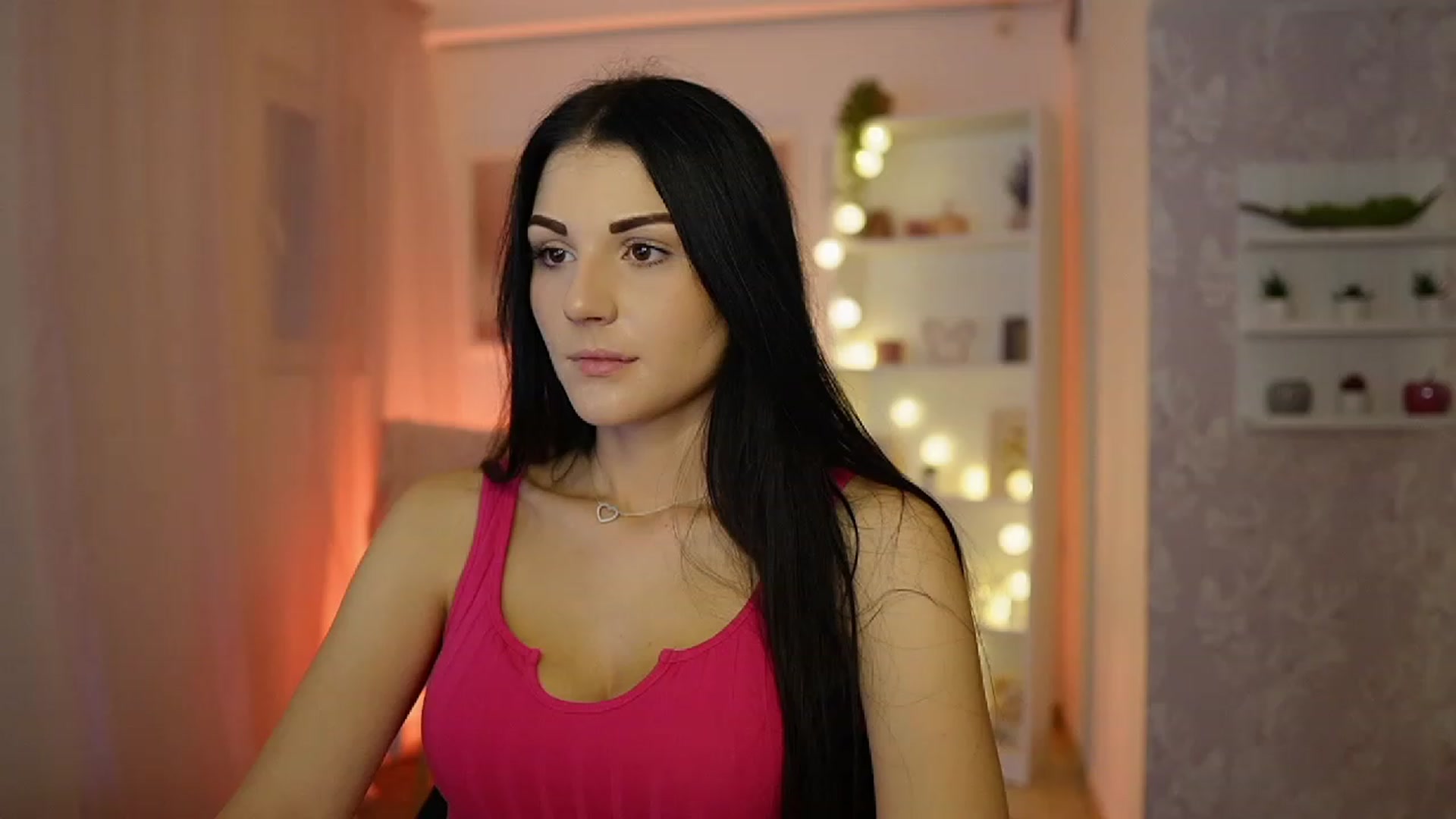 Gallery image thumbnail from Karlee_Grey__'s myfreecams stream on, 09/20/2023, 10:02 image 6 of 20