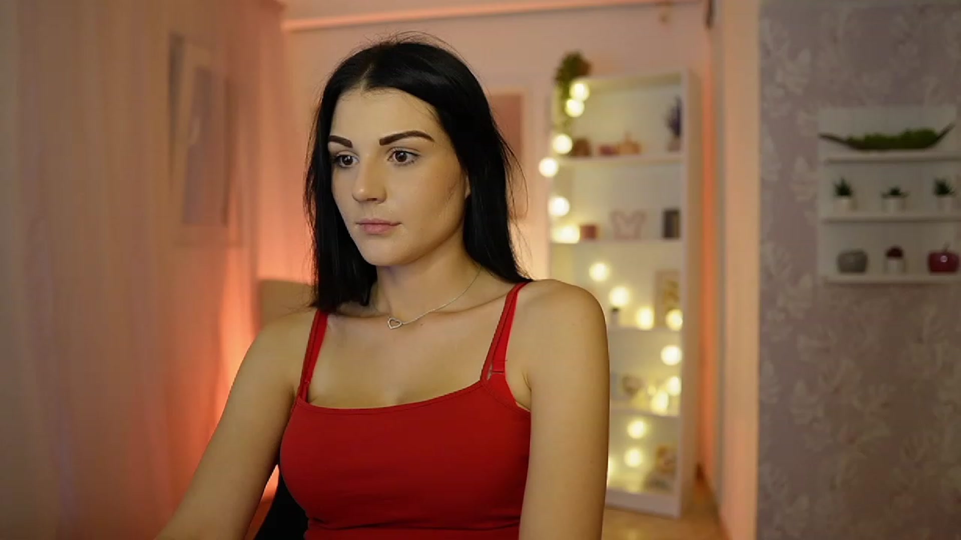 Gallery image thumbnail from Karlee_Grey__'s myfreecams stream on, 09/20/2023, 12:44 image 14 of 20