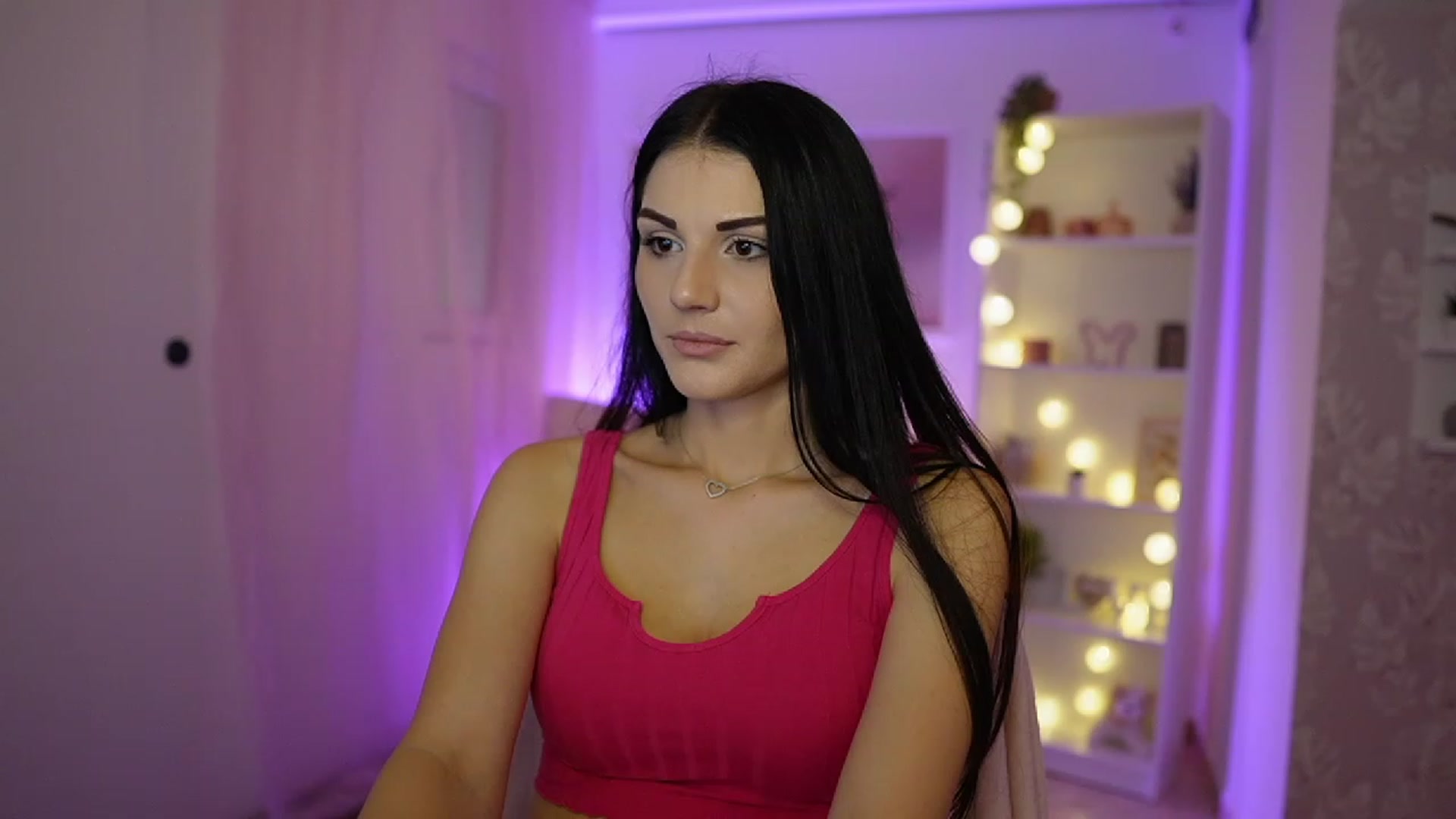Gallery image thumbnail from Karlee_Grey__'s myfreecams stream on, 09/26/2023, 12:32 image 9 of 20