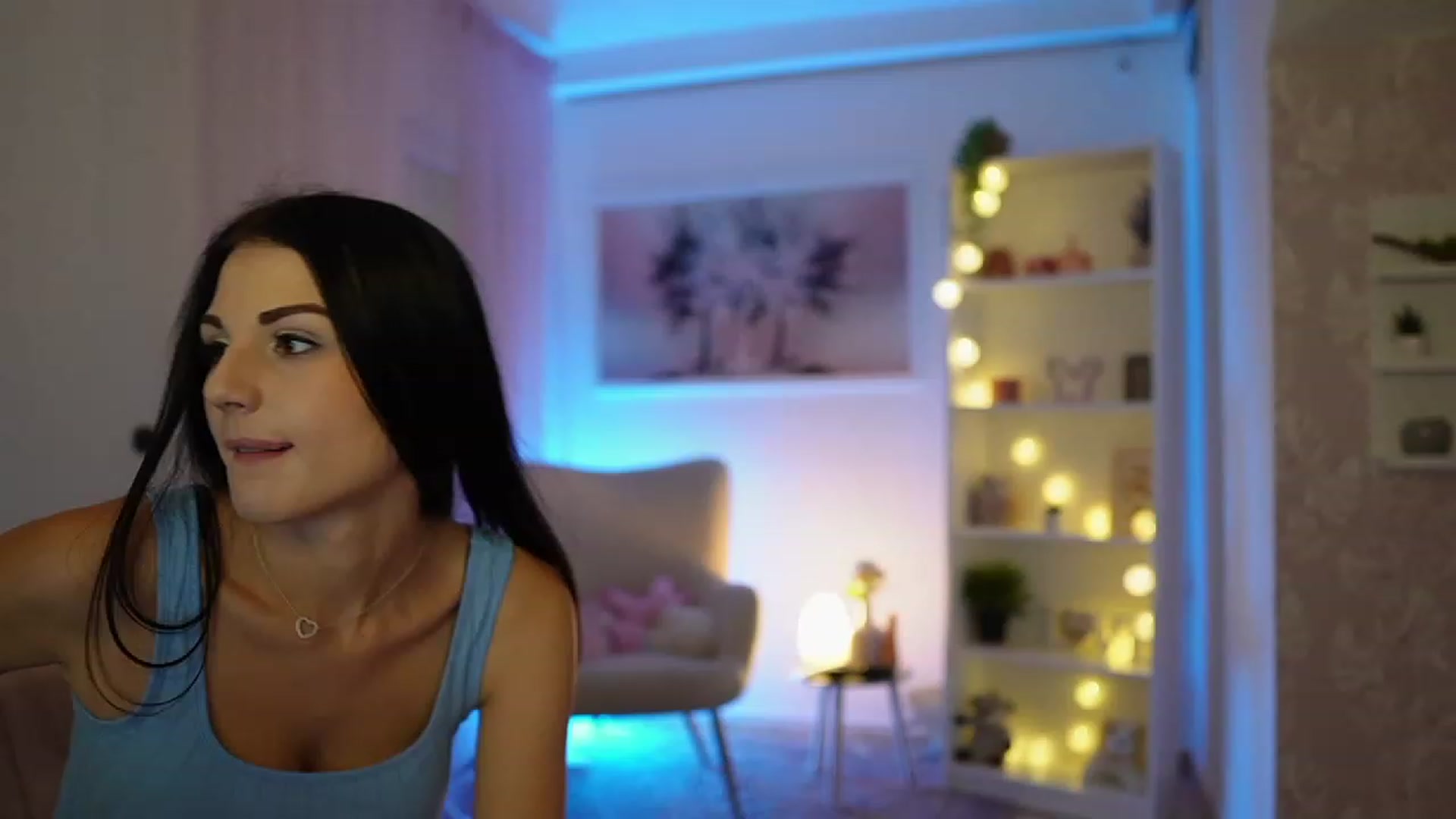 Gallery image thumbnail from Karlee_Grey__'s myfreecams stream on, 09/29/2023, 11:45 image 13 of 20
