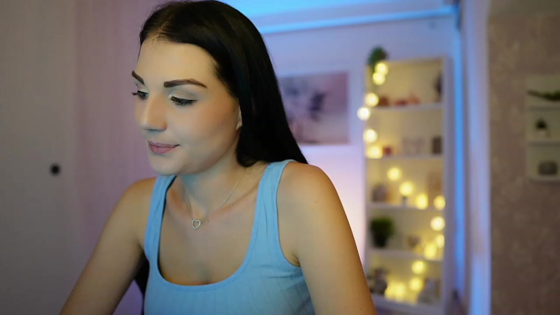 Gallery image thumbnail from Karlee_Grey__'s myfreecams stream on, 09/29/2023, 12:46 image 19 of 20