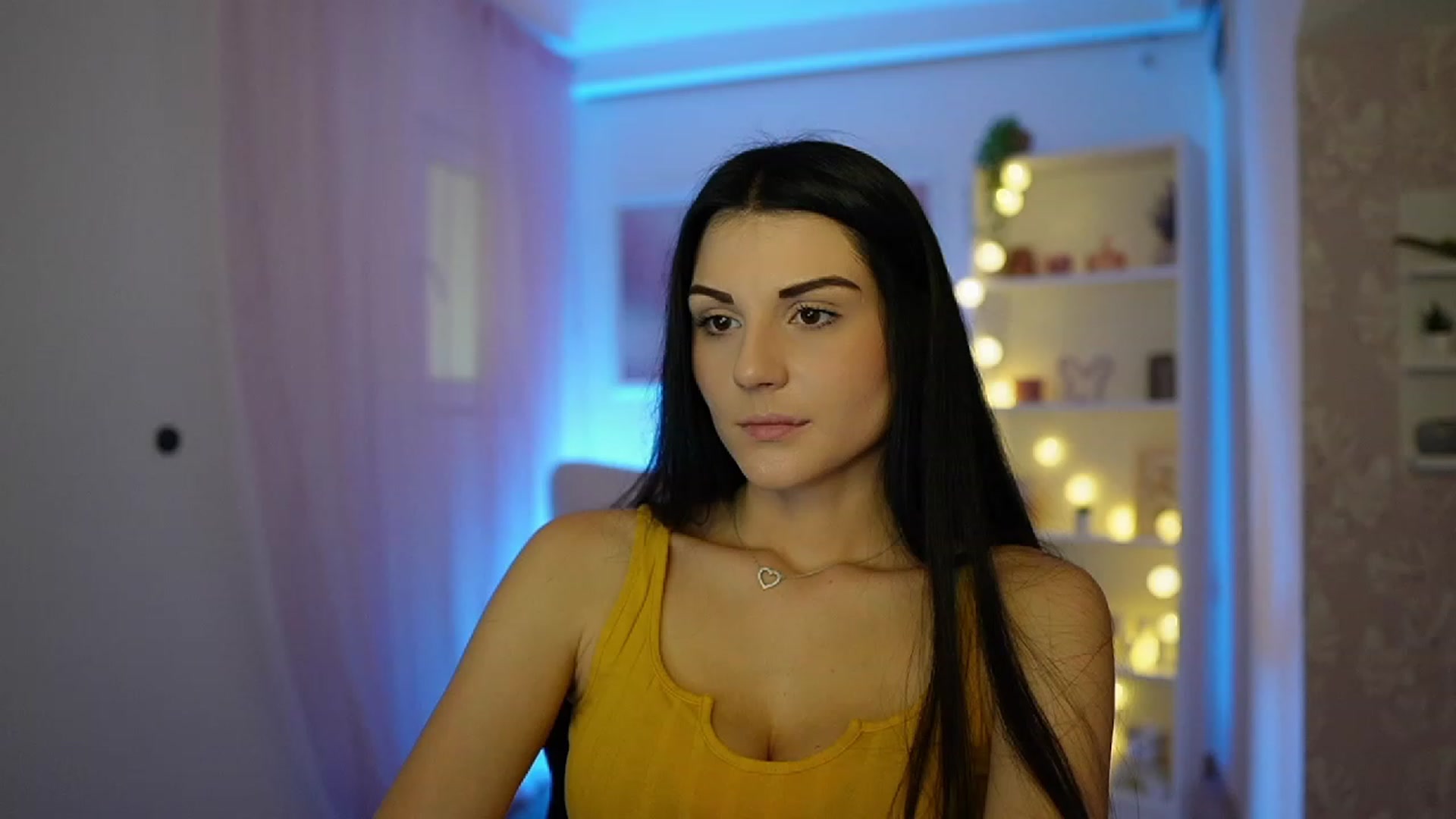 Gallery image thumbnail from Karlee_Grey__'s myfreecams stream on, 10/02/2023, 12:00 image 20 of 20