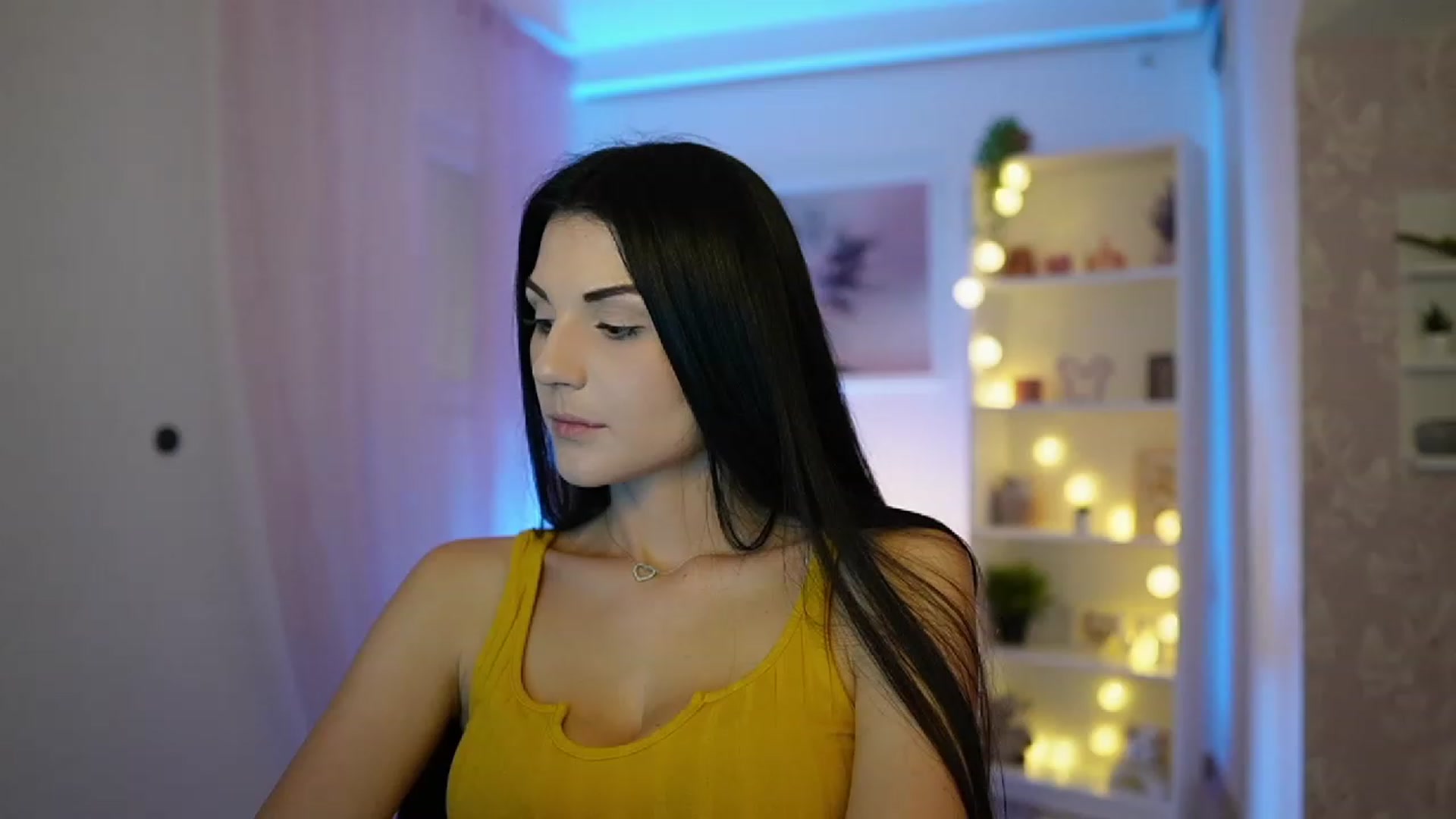 Gallery image thumbnail from Karlee_Grey__'s myfreecams stream on, 10/02/2023, 12:55 image 20 of 20
