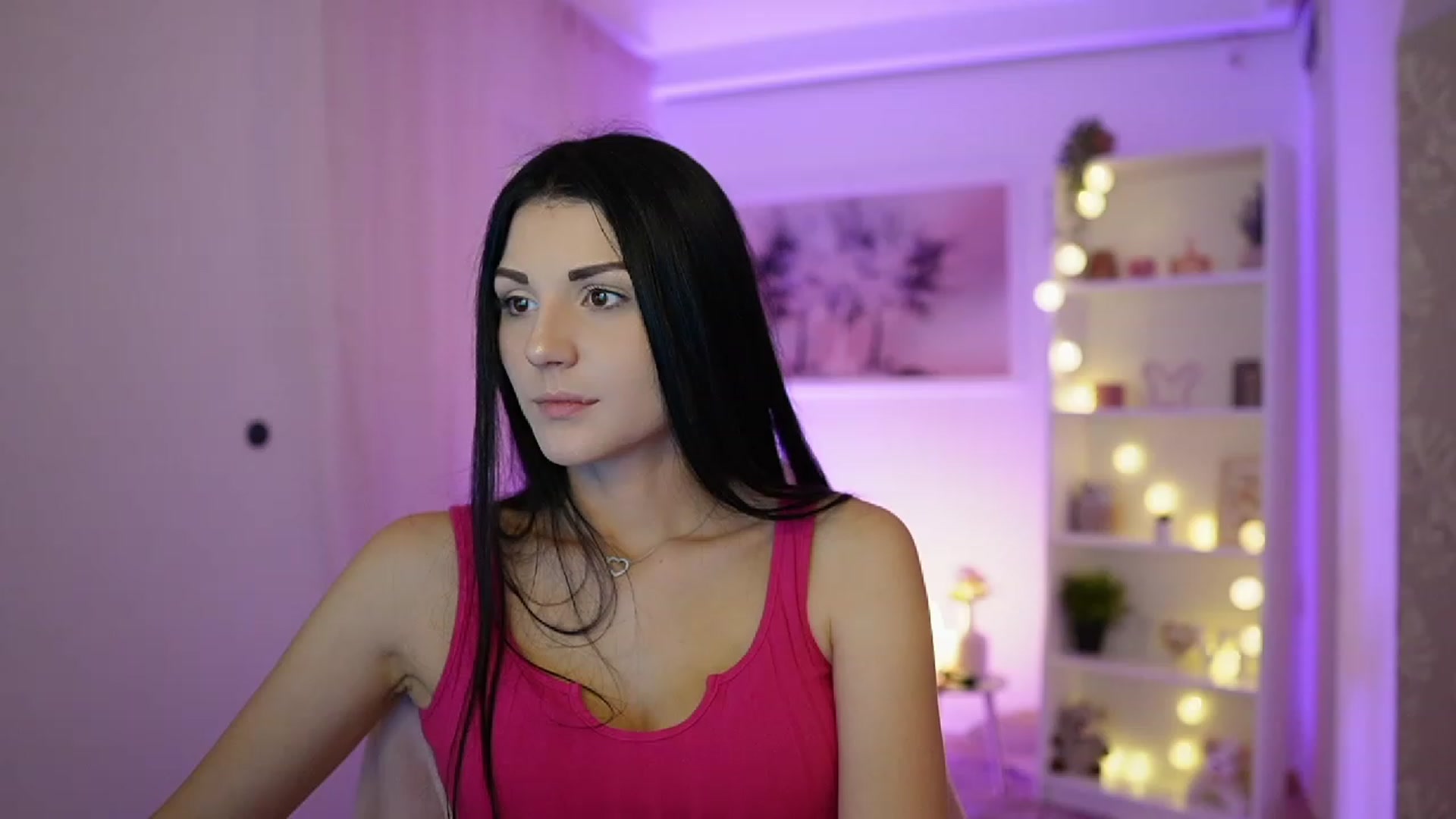 Gallery image thumbnail from Karlee_Grey__'s myfreecams stream on, 10/04/2023, 12:47 image 16 of 20