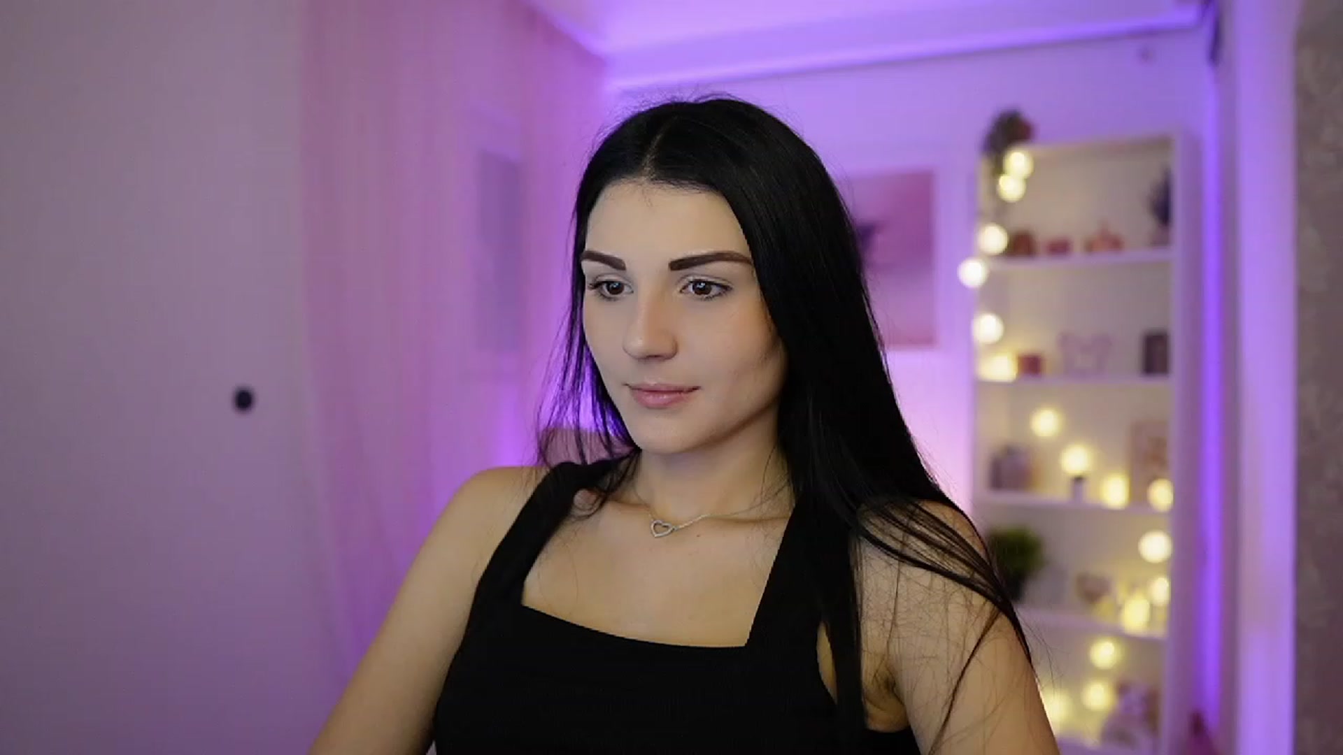 Gallery image thumbnail from Karlee_Grey__'s myfreecams stream on, 10/05/2023, 09:48 image 10 of 20