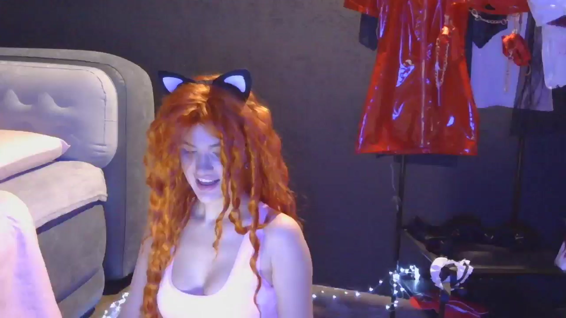 Gallery image thumbnail from Karly_Lu's myfreecams stream on, 02/04/2026, 16:07 image 14 of 20