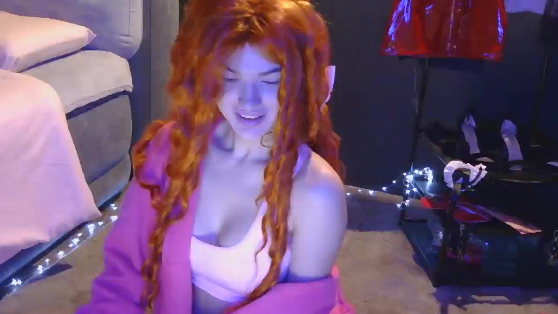 Gallery image thumbnail from Karly_Lu's myfreecams stream on, 02/04/2026, 16:07 image 1 of 20