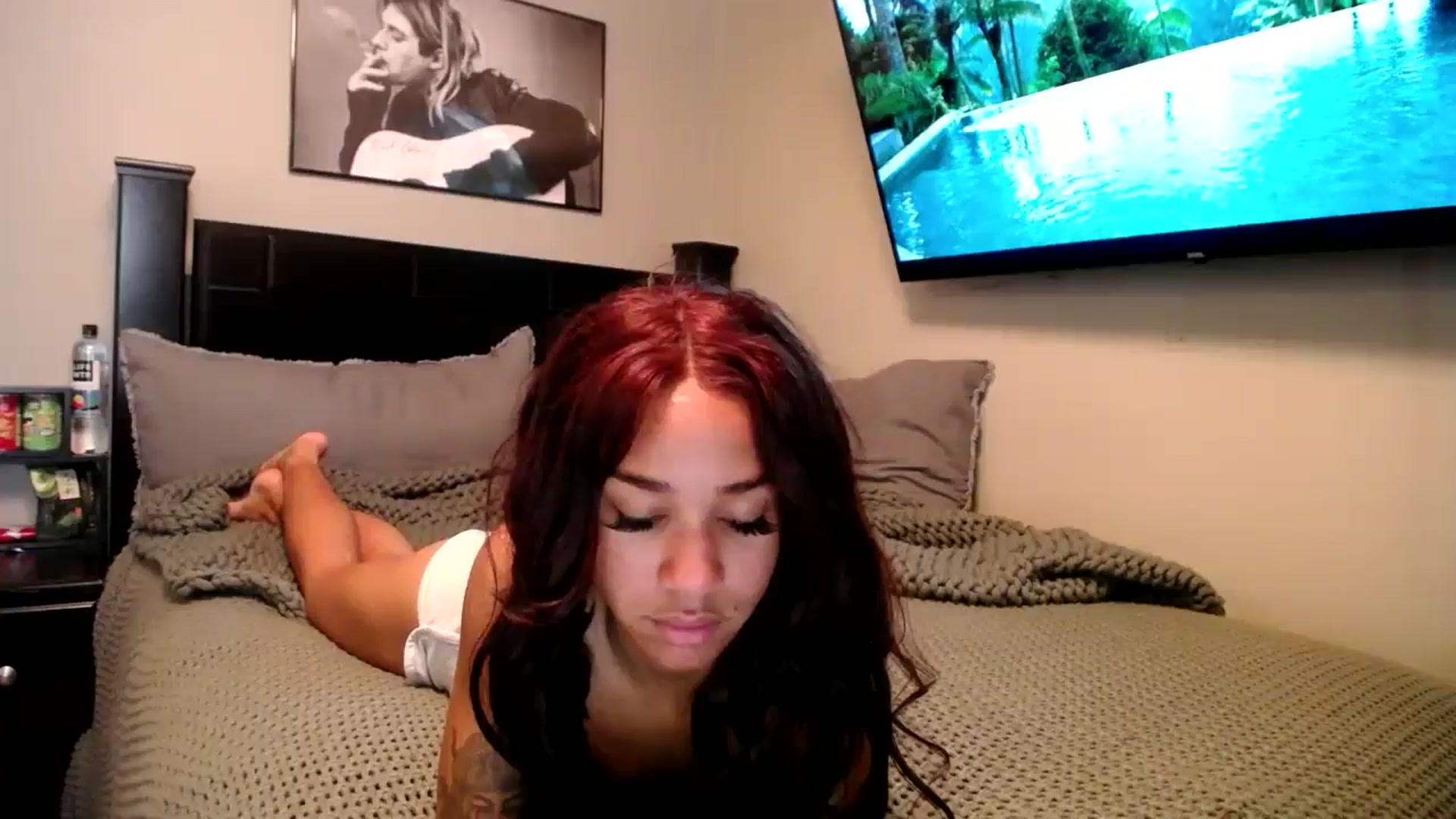 Gallery image thumbnail from KarmaLove's myfreecams stream on, 11/13/2024, 15:18 image 11 of 20