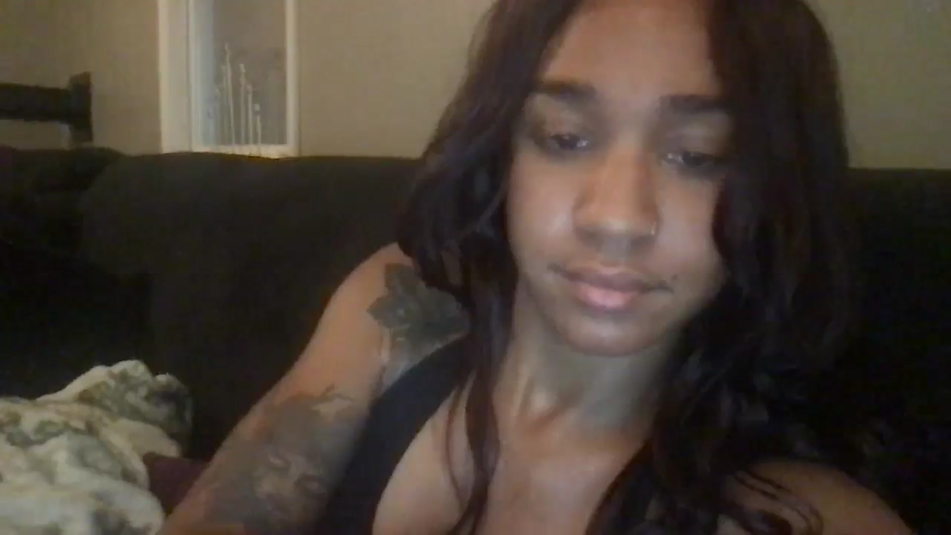 Gallery image thumbnail from KarmaLove's myfreecams stream on, 11/15/2024, 16:01 image 8 of 20