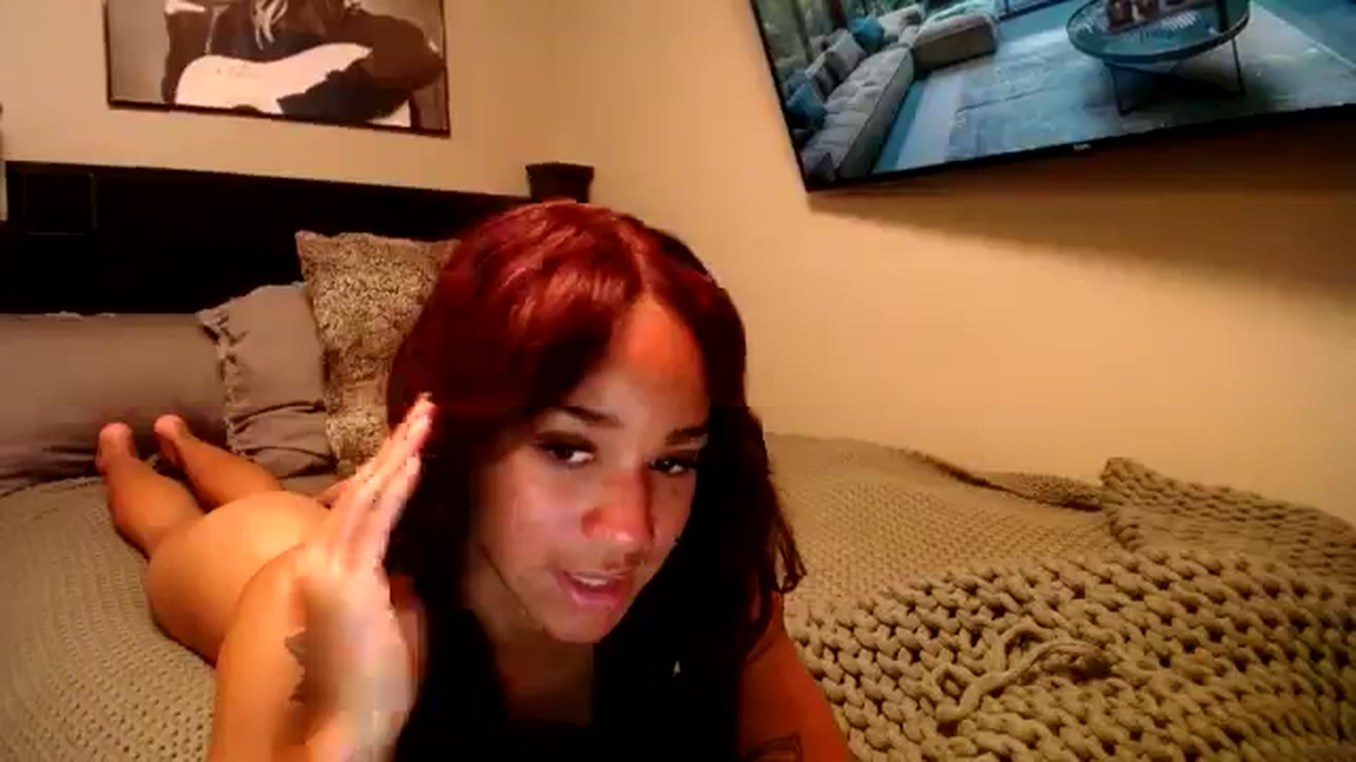 Gallery image thumbnail from KarmaLove's myfreecams stream on, 11/21/2024, 22:32 image 4 of 20