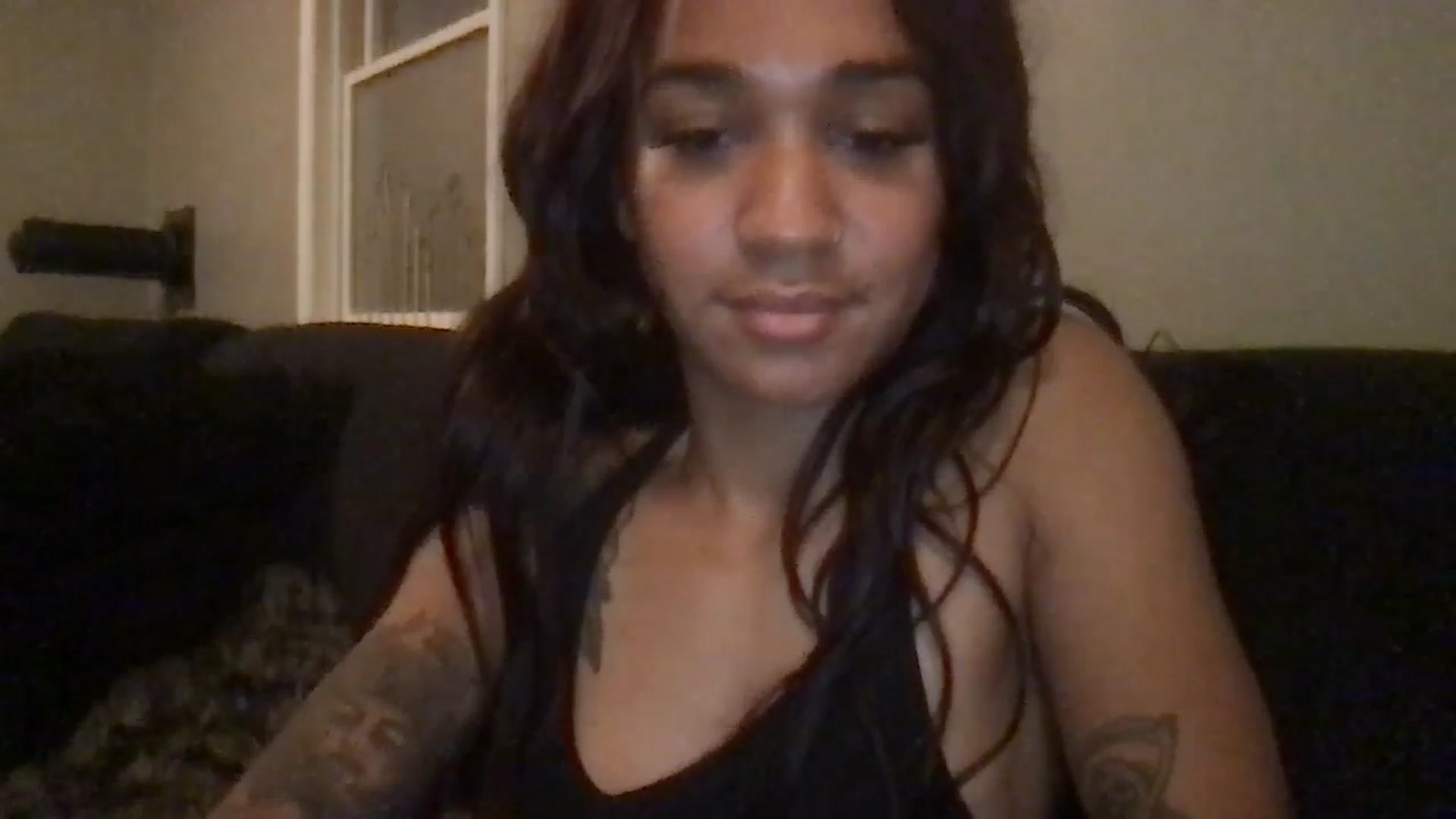 Gallery image thumbnail from KarmaLove's myfreecams stream on, 11/22/2024, 07:25 image 19 of 20