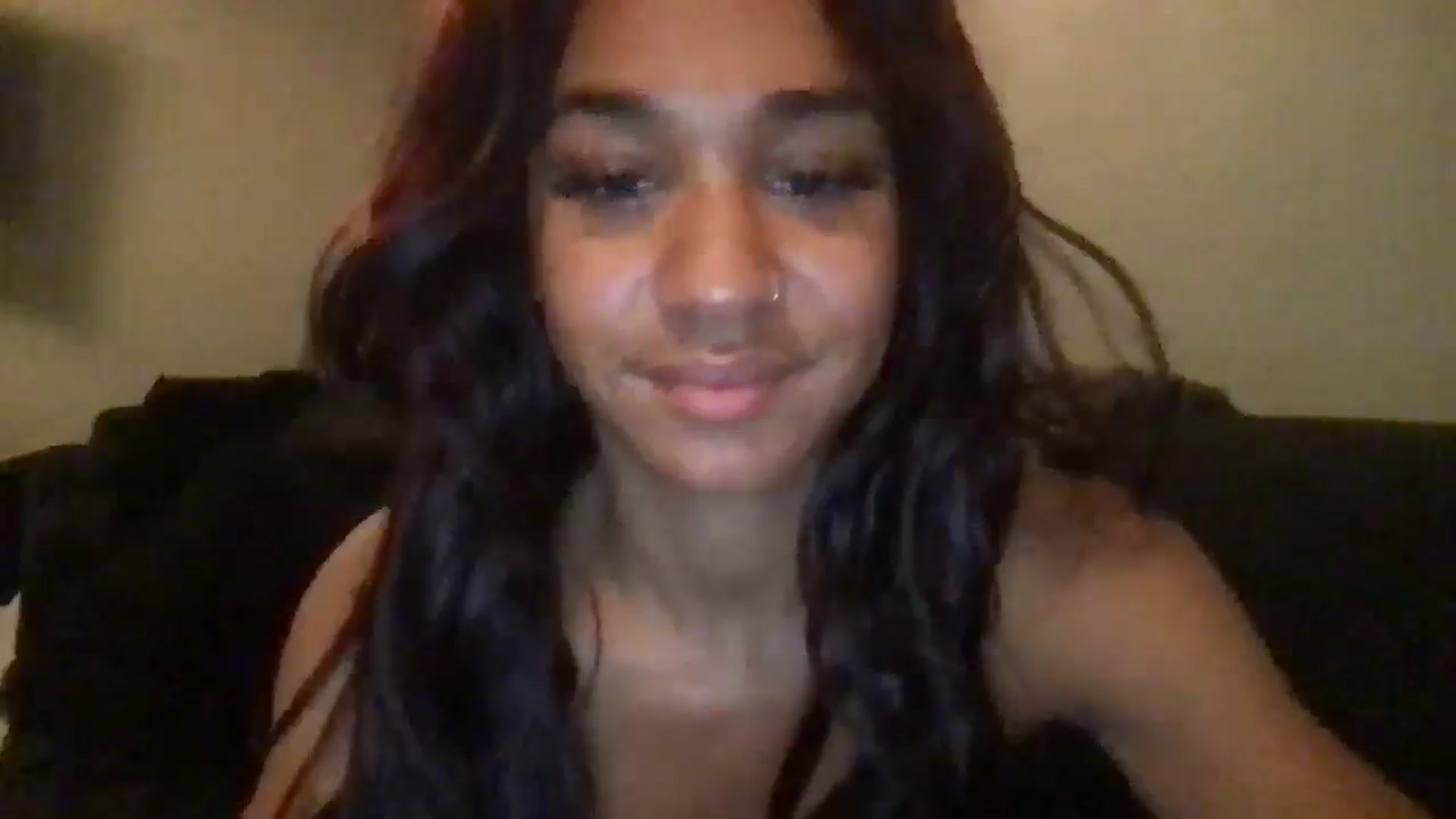 Gallery image thumbnail from KarmaLove's myfreecams stream on, 11/27/2024, 06:52 image 3 of 20