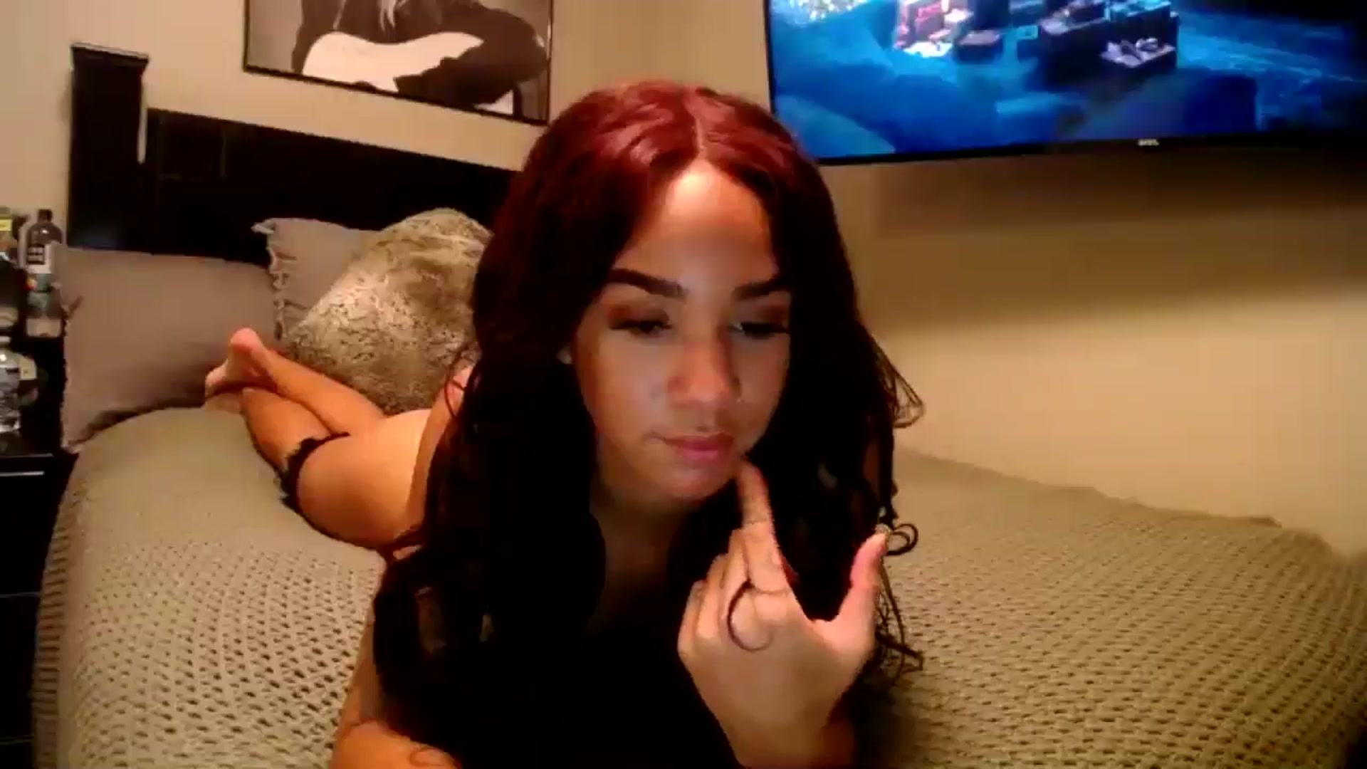 Gallery image thumbnail from KarmaLove's myfreecams stream on, 11/29/2024, 02:16 image 13 of 20