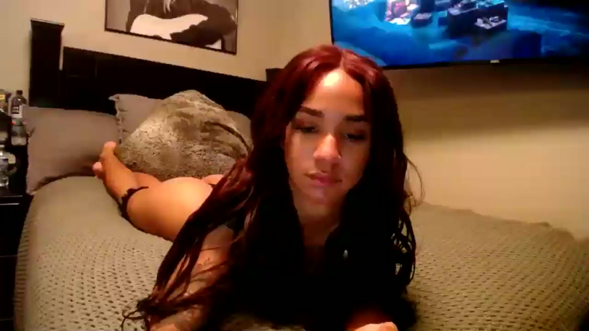 Gallery image thumbnail from KarmaLove's myfreecams stream on, 11/29/2024, 02:16 image 19 of 20