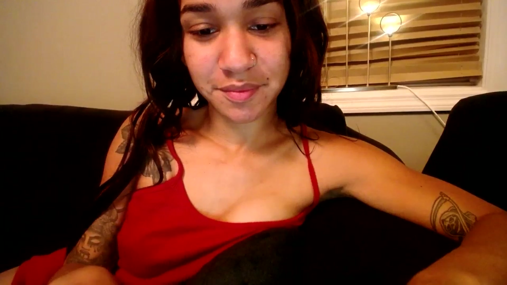 Gallery image thumbnail from KarmaLove's myfreecams stream on, 12/23/2024, 06:11 image 10 of 20