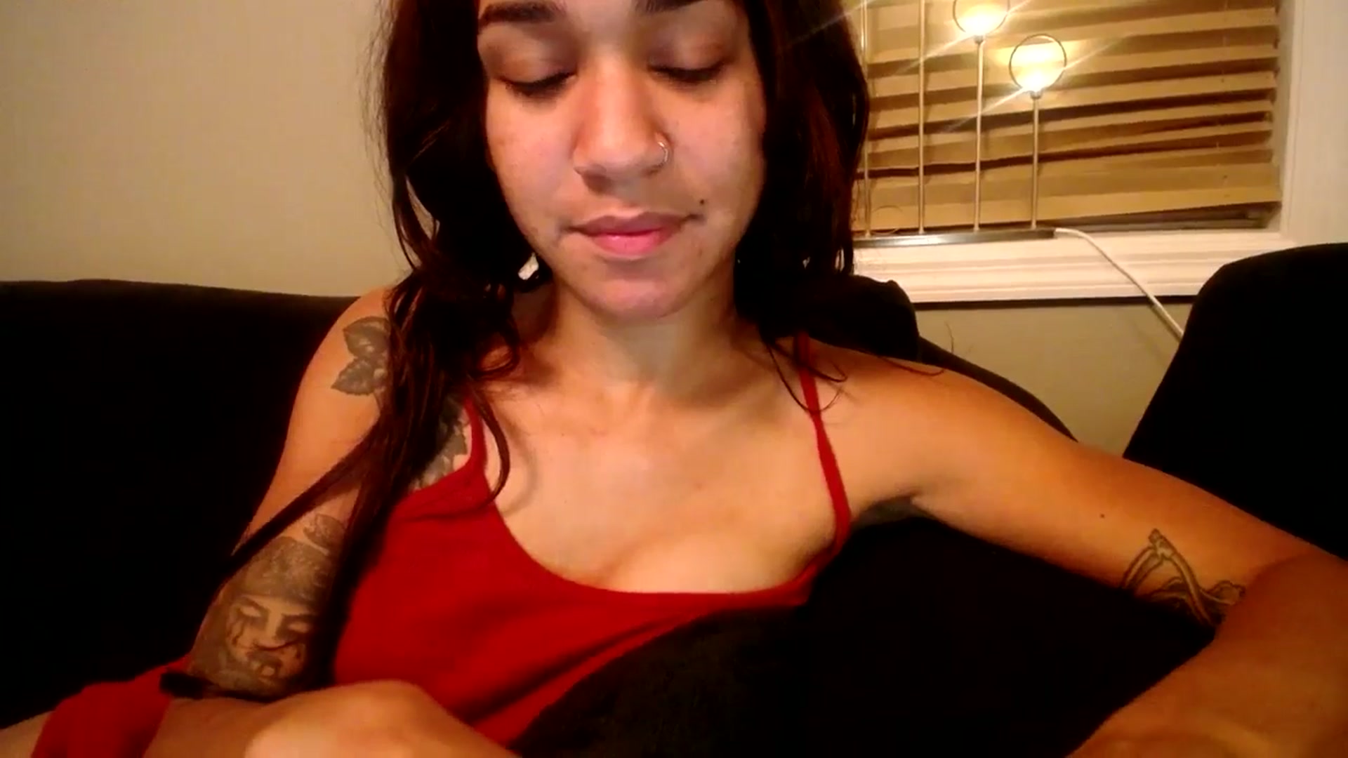 Gallery image thumbnail from KarmaLove's myfreecams stream on, 12/23/2024, 06:11 image 13 of 20