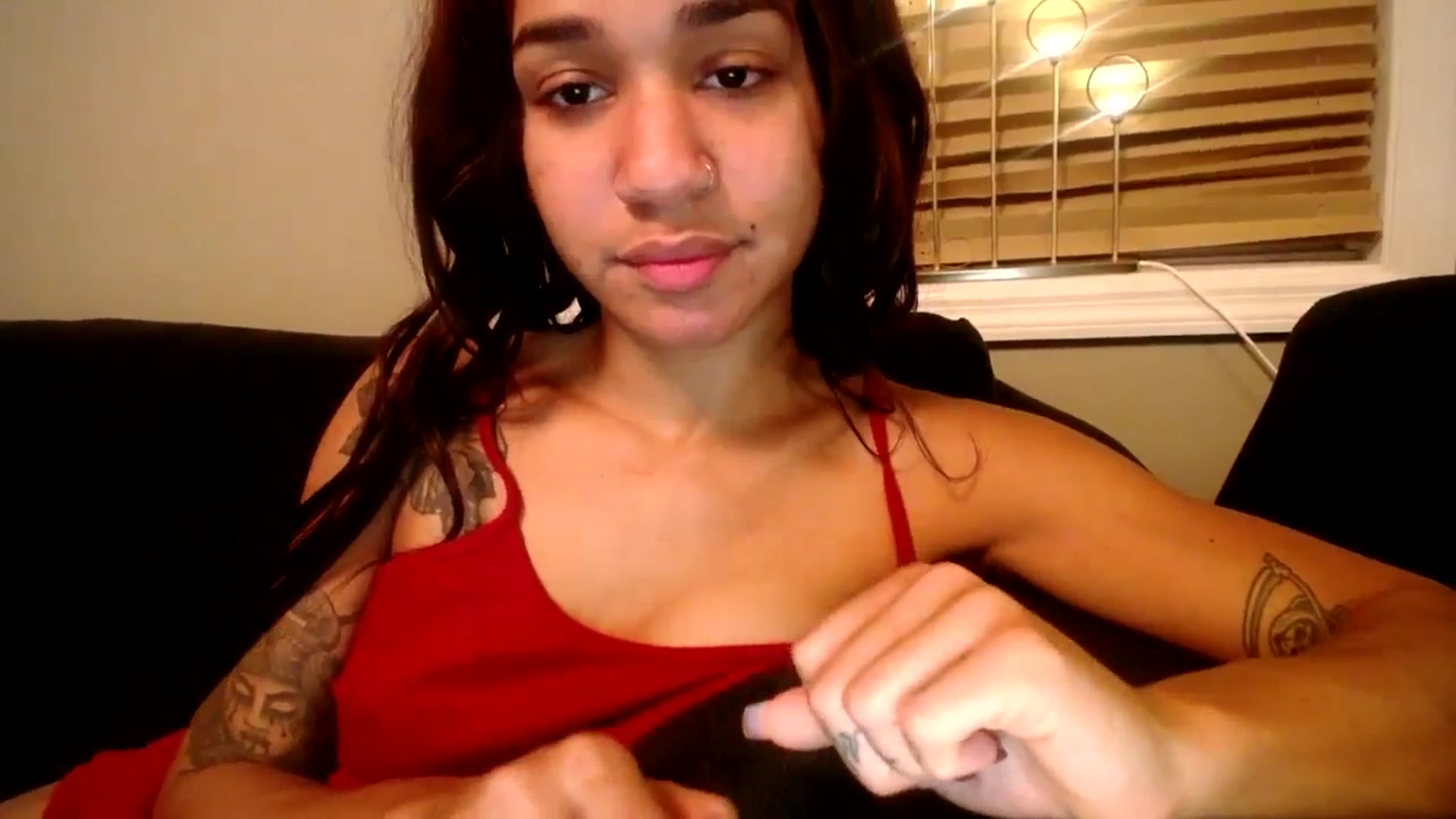 Gallery image thumbnail from KarmaLove's myfreecams stream on, 12/23/2024, 06:11 image 6 of 20