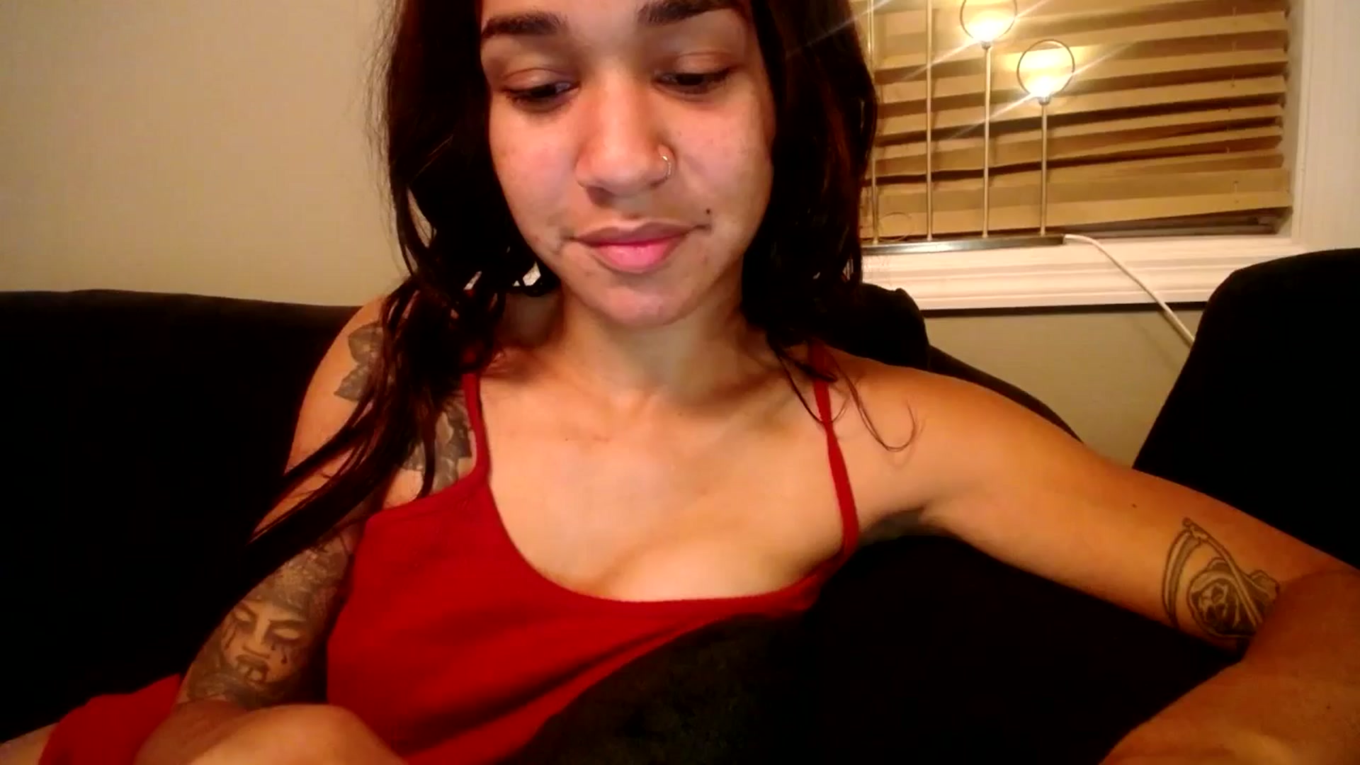 Gallery image thumbnail from KarmaLove's myfreecams stream on, 12/23/2024, 06:11 image 7 of 20