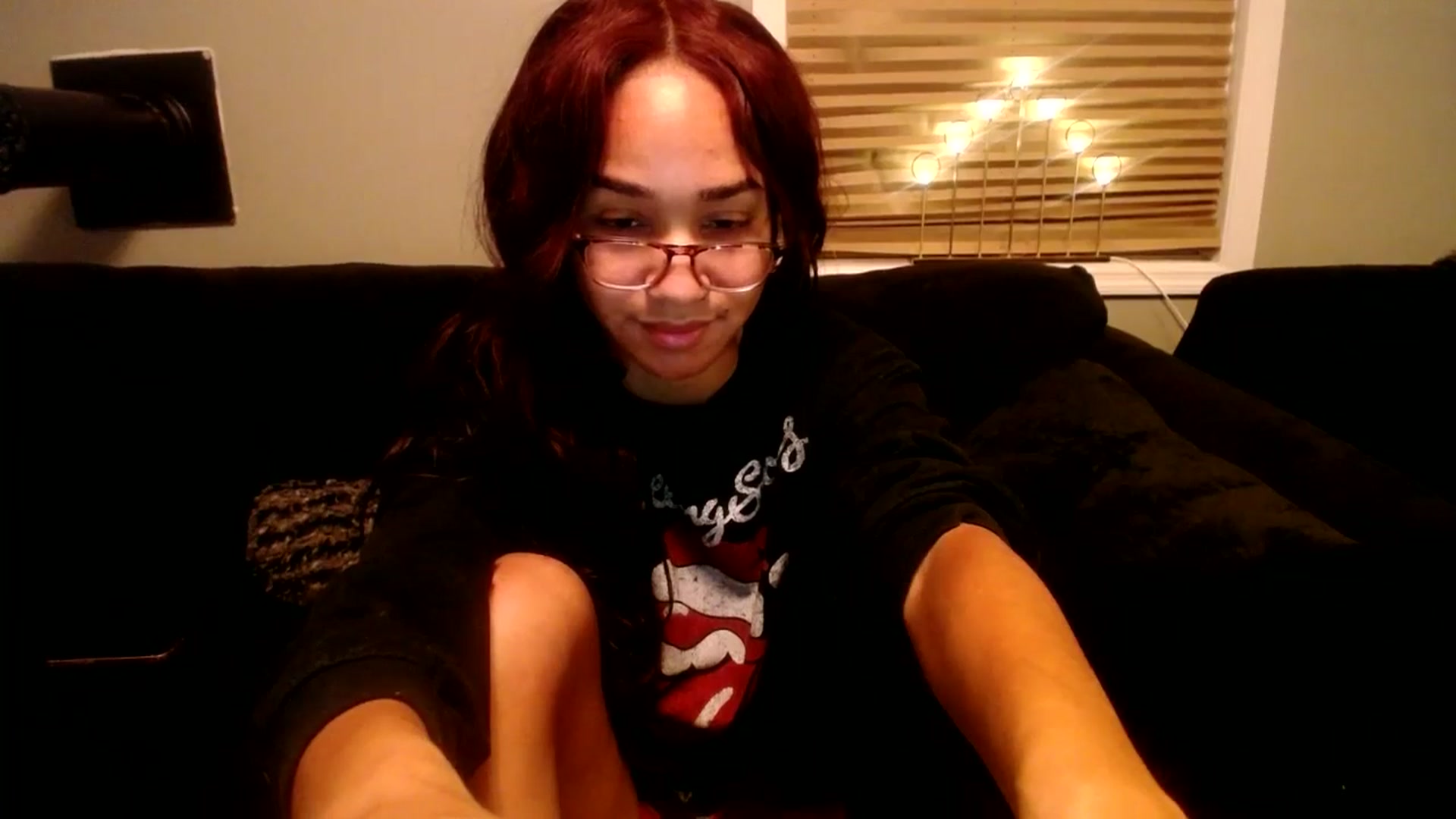 Gallery image thumbnail from KarmaLove's myfreecams stream on, 12/24/2024, 06:23 image 13 of 20