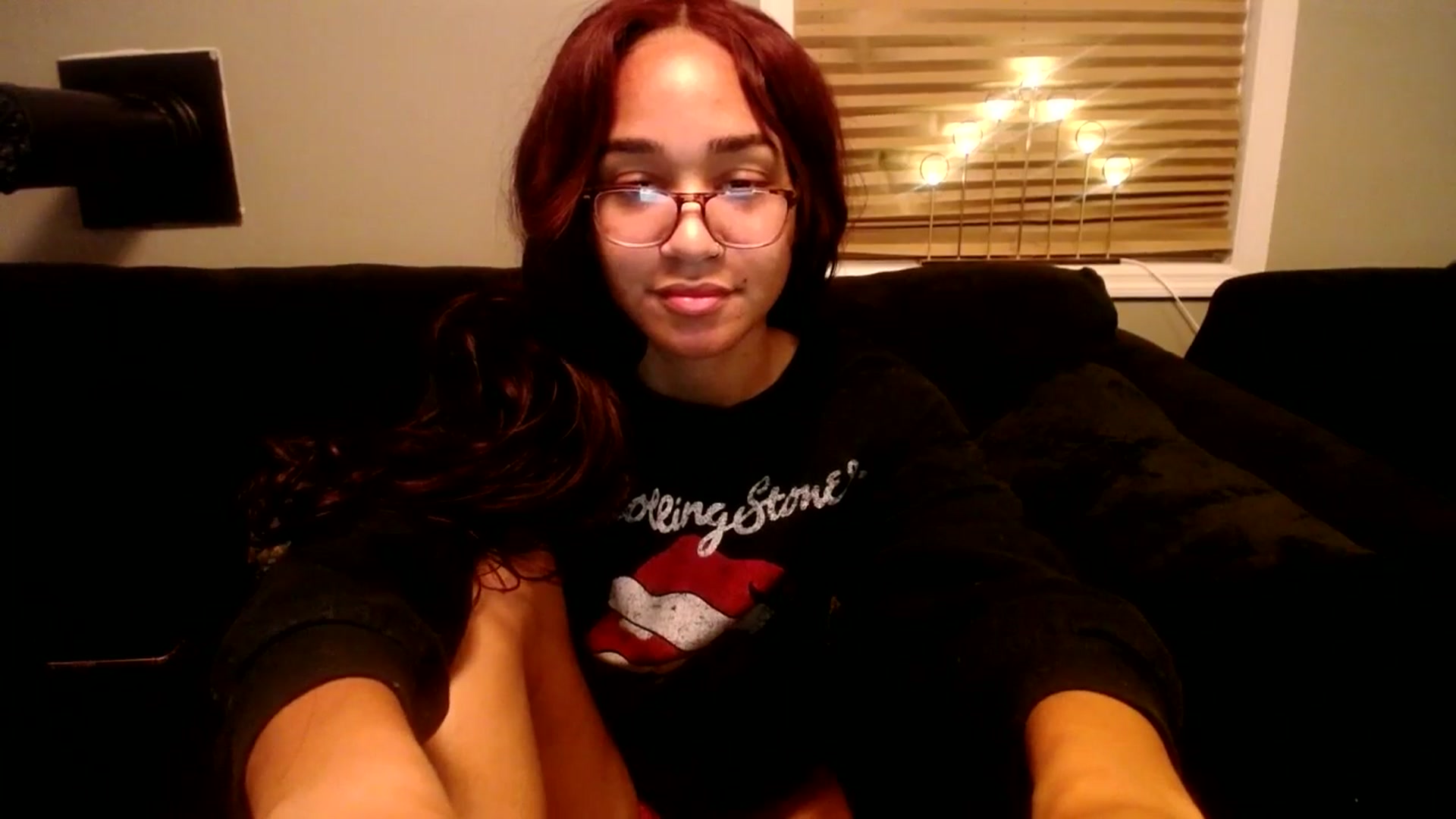 Gallery image thumbnail from KarmaLove's myfreecams stream on, 12/24/2024, 06:23 image 10 of 20