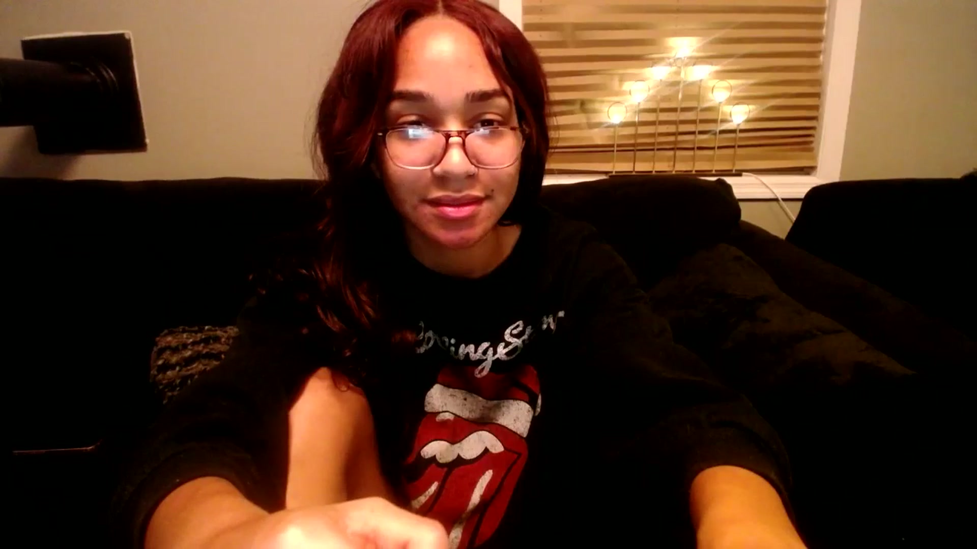 Gallery image thumbnail from KarmaLove's myfreecams stream on, 12/24/2024, 06:23 image 7 of 20