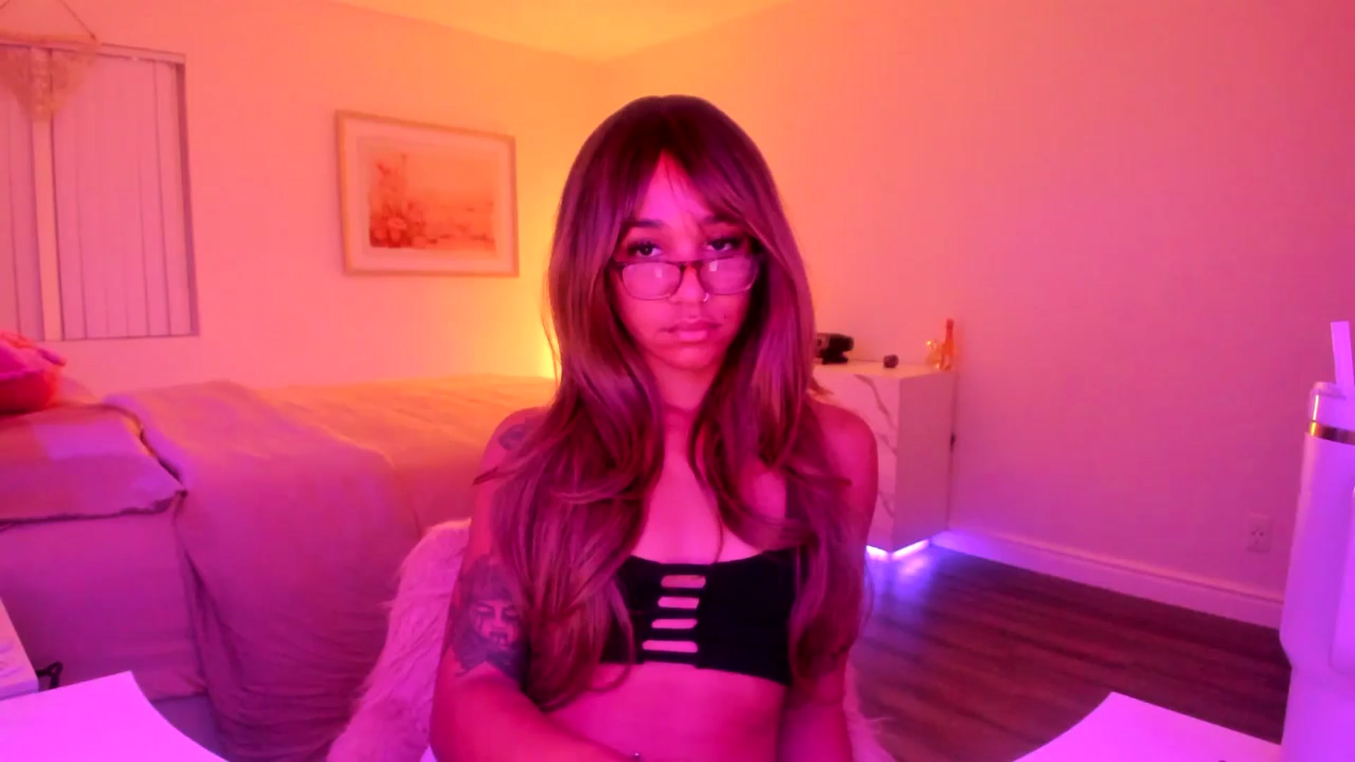 Gallery image thumbnail from KarmaLove's myfreecams stream on, 11/11/2025, 04:48 image 13 of 20
