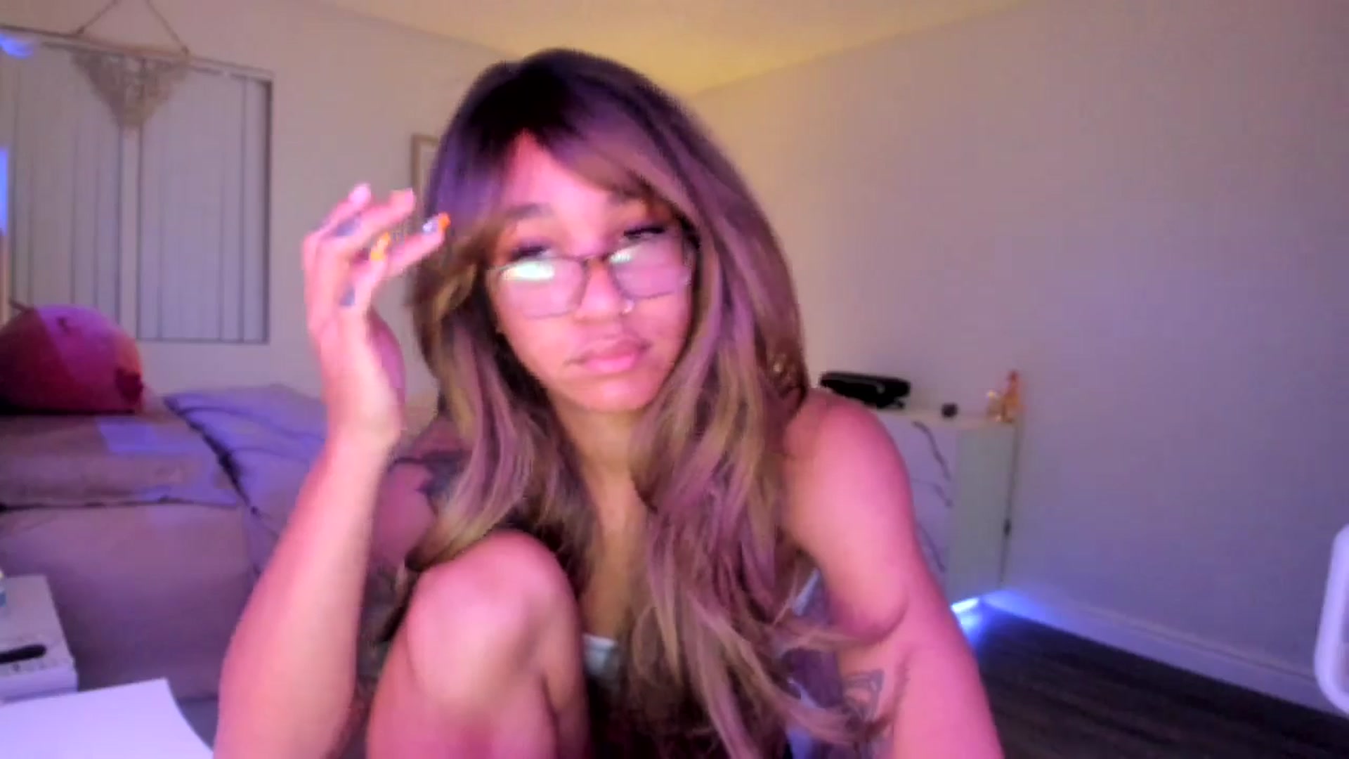 Gallery image thumbnail from KarmaLove's myfreecams stream on, 11/12/2025, 02:27 image 14 of 20