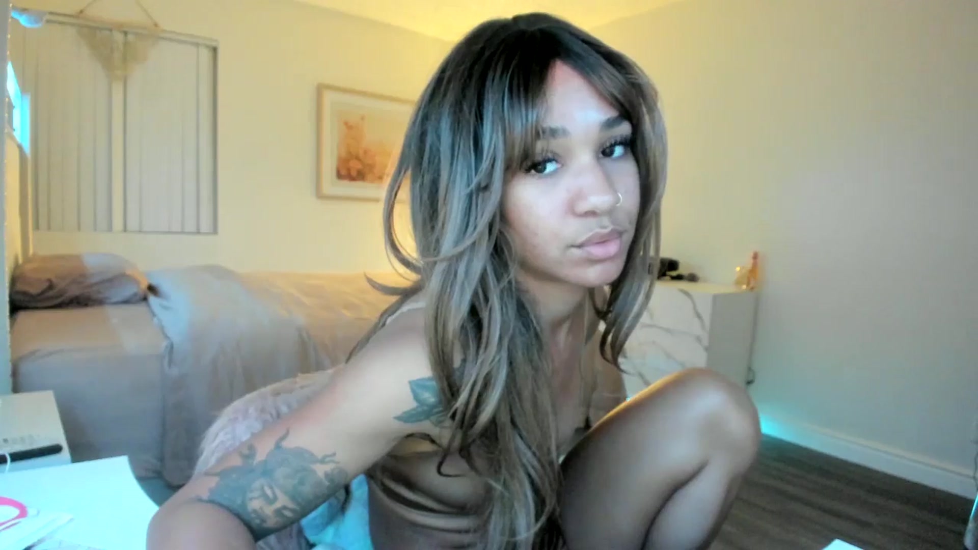 Gallery image thumbnail from KarmaLove's myfreecams stream on, 11/15/2025, 03:15 image 16 of 20
