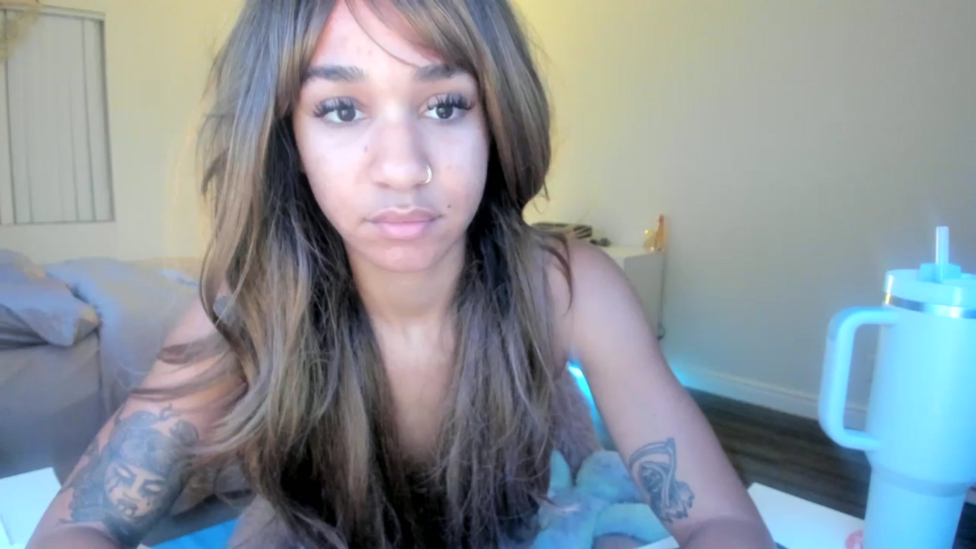 Gallery image thumbnail from KarmaLove's myfreecams stream on, 11/16/2025, 03:30 image 18 of 20