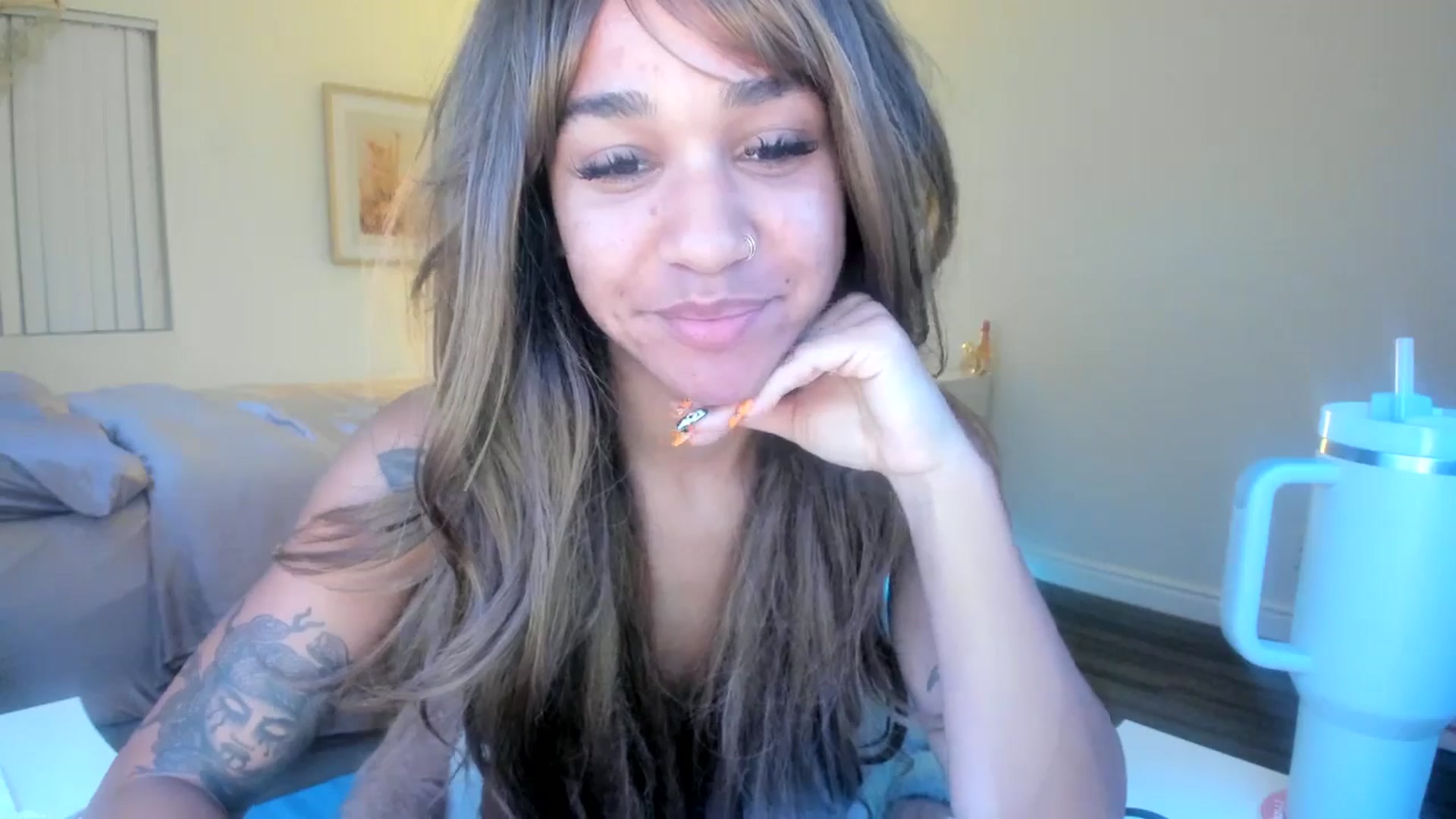 Gallery image thumbnail from KarmaLove's myfreecams stream on, 11/16/2025, 03:30 image 12 of 20