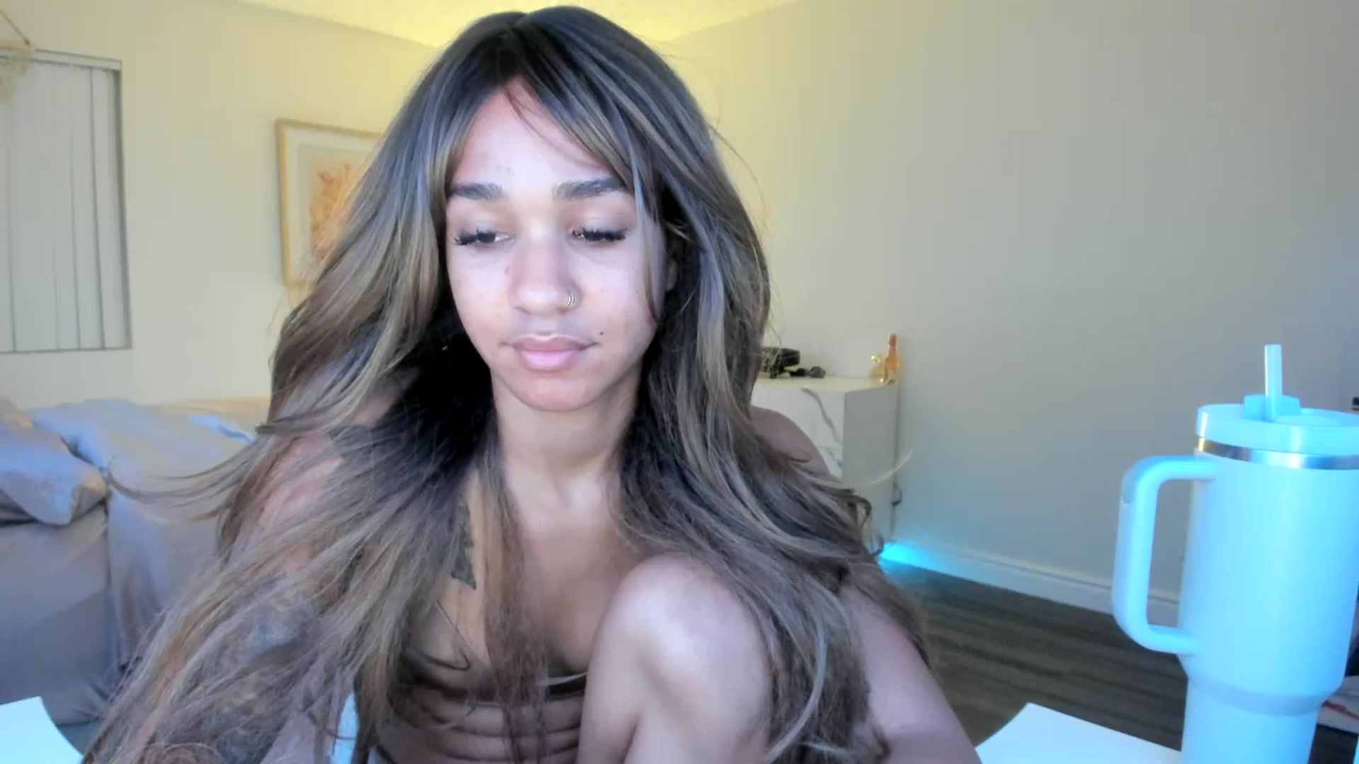 Gallery image thumbnail from KarmaLove's myfreecams stream on, 11/16/2025, 04:01 image 8 of 20