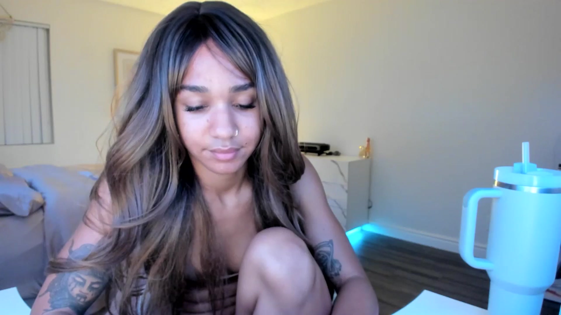Gallery image thumbnail from KarmaLove's myfreecams stream on, 11/16/2025, 04:01 image 9 of 20