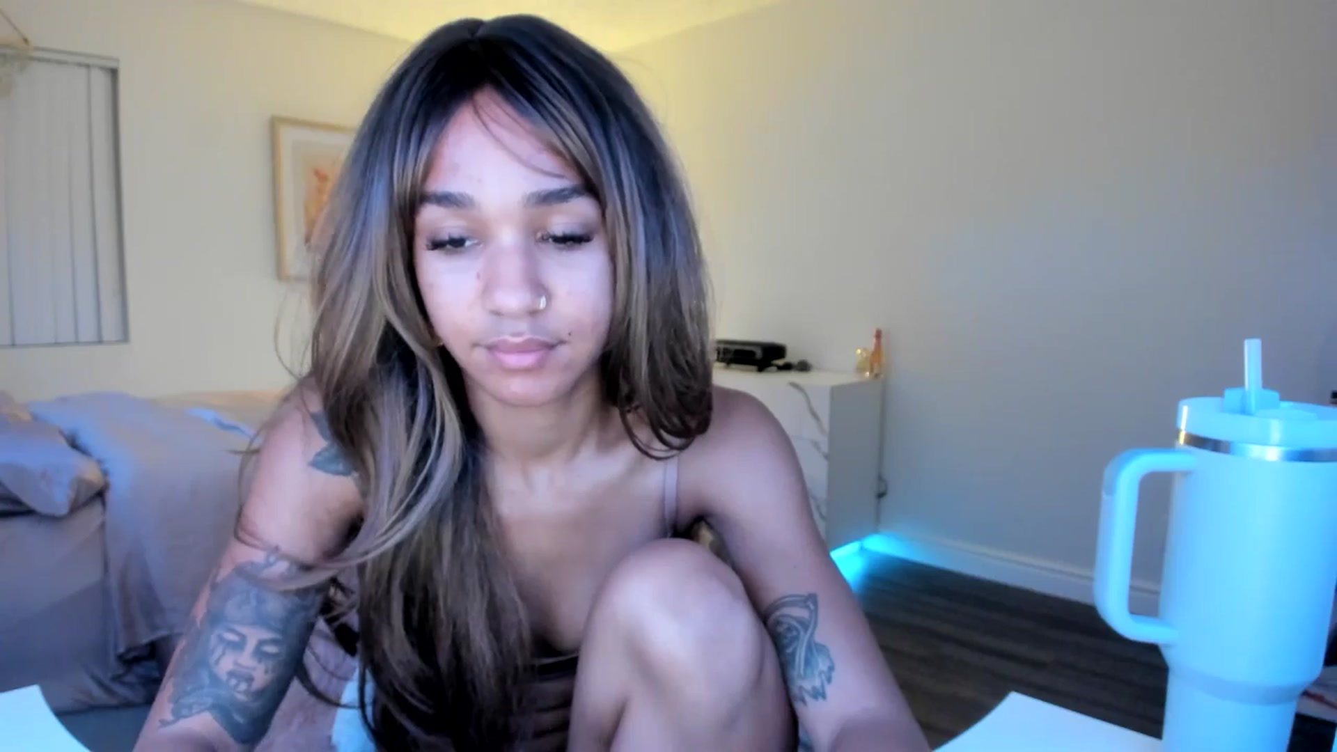 Gallery image thumbnail from KarmaLove's myfreecams stream on, 11/16/2025, 04:01 image 20 of 20