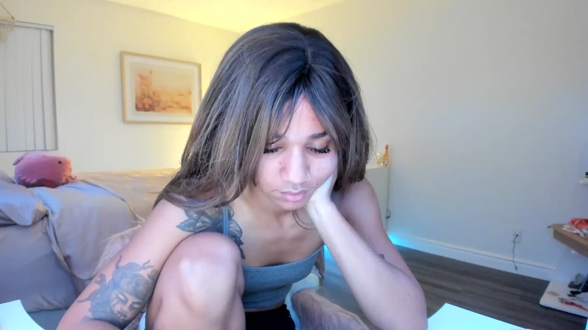 Gallery image thumbnail from KarmaLove's myfreecams stream on, 11/16/2025, 06:46 image 11 of 20