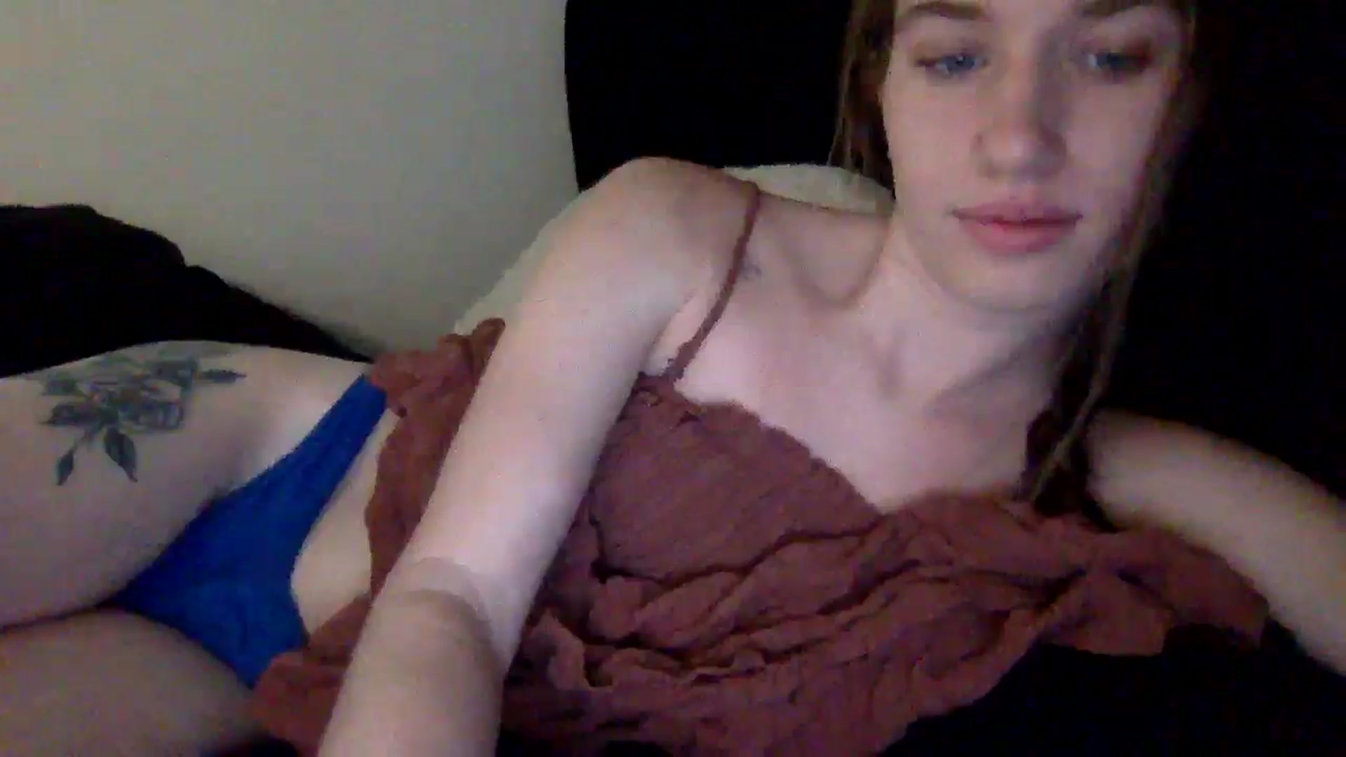 Gallery image thumbnail from KarmaRose222's myfreecams stream on, 08/11/2024, 14:27 image 16 of 20