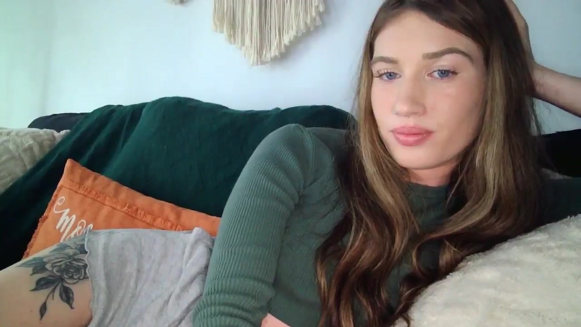 Gallery image thumbnail from KarmaRose222's myfreecams stream on, 09/06/2024, 15:52 image 2 of 20