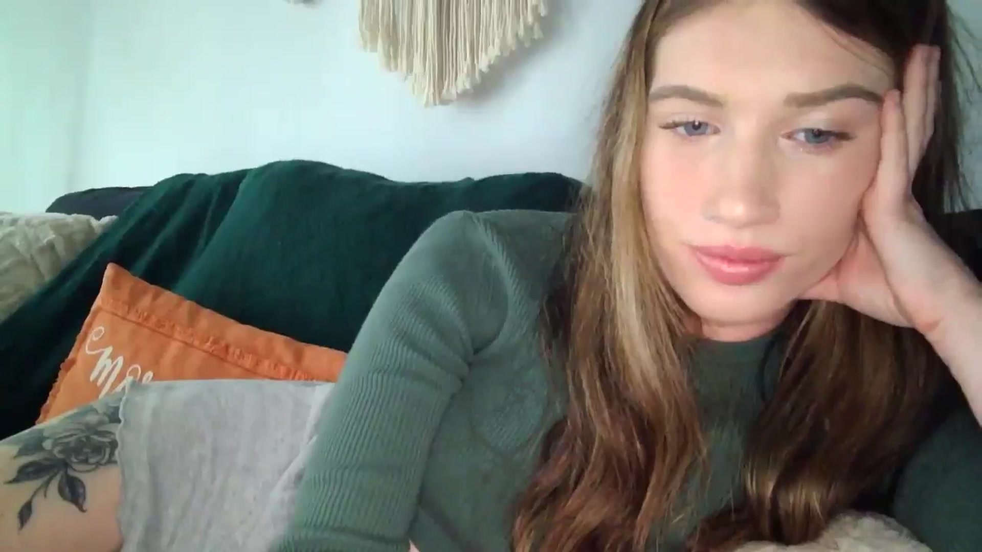 Gallery image thumbnail from KarmaRose222's myfreecams stream on, 09/06/2024, 15:52 image 6 of 20
