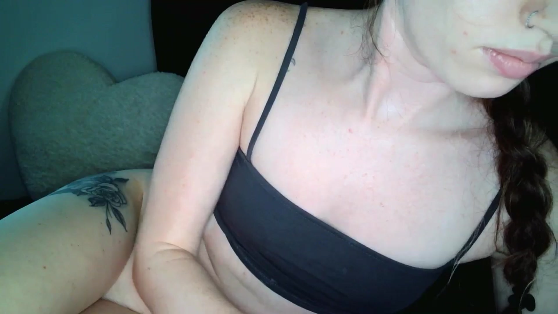 Gallery image thumbnail from KarmaRose222's myfreecams stream on, 09/17/2024, 04:14 image 18 of 20