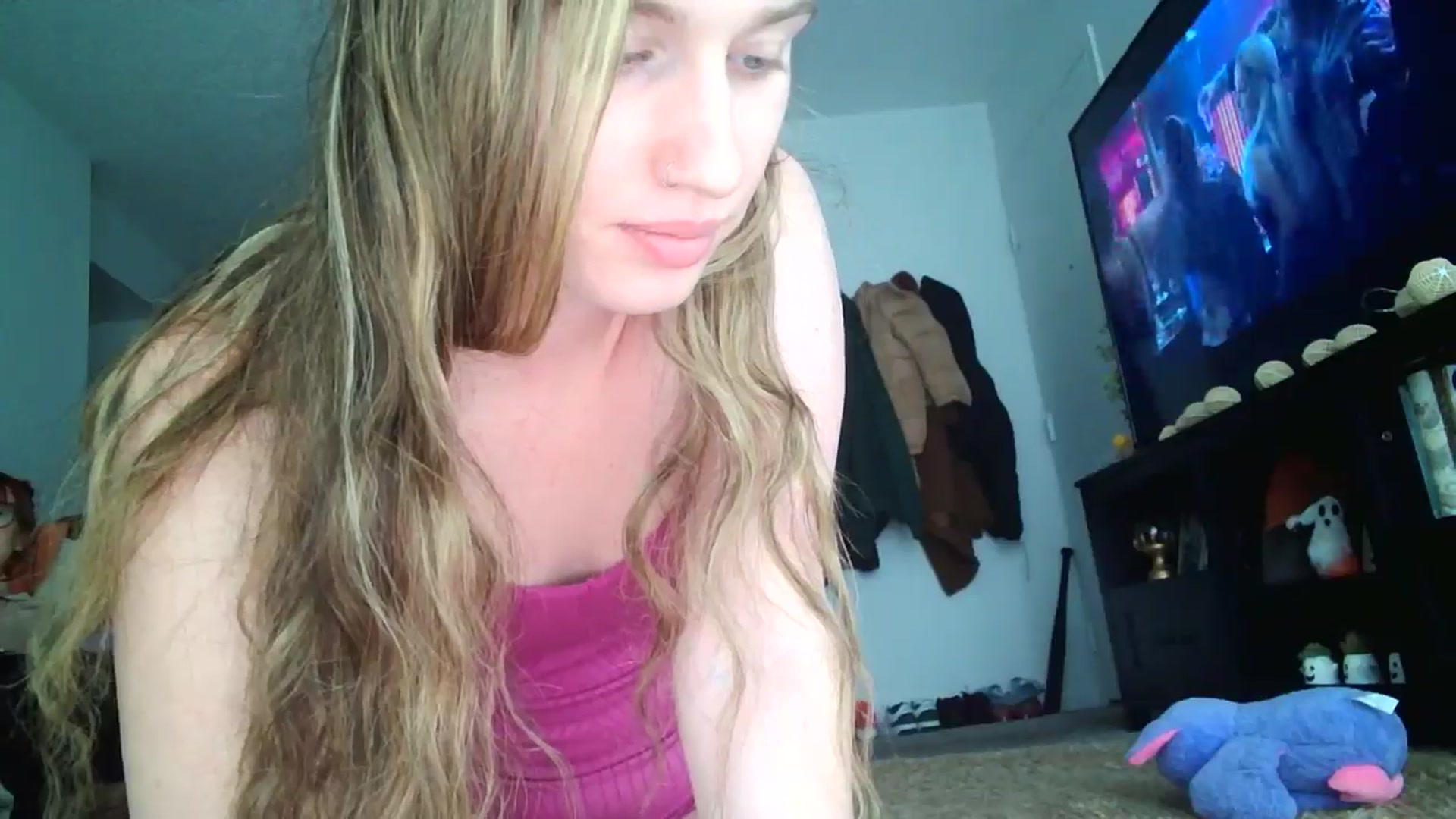 Gallery image thumbnail from KarmaRose222's myfreecams stream on, 09/22/2024, 17:52 image 14 of 20