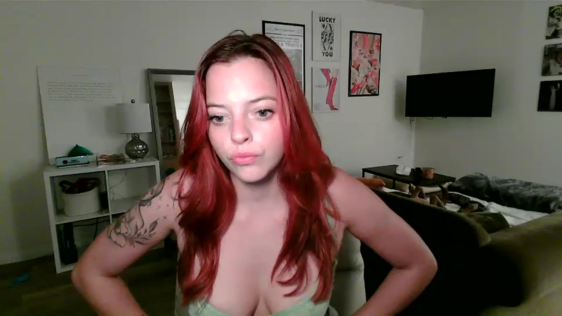 Gallery image thumbnail from Karmen_lovee's myfreecams stream on, 02/02/2024, 01:41 image 15 of 20